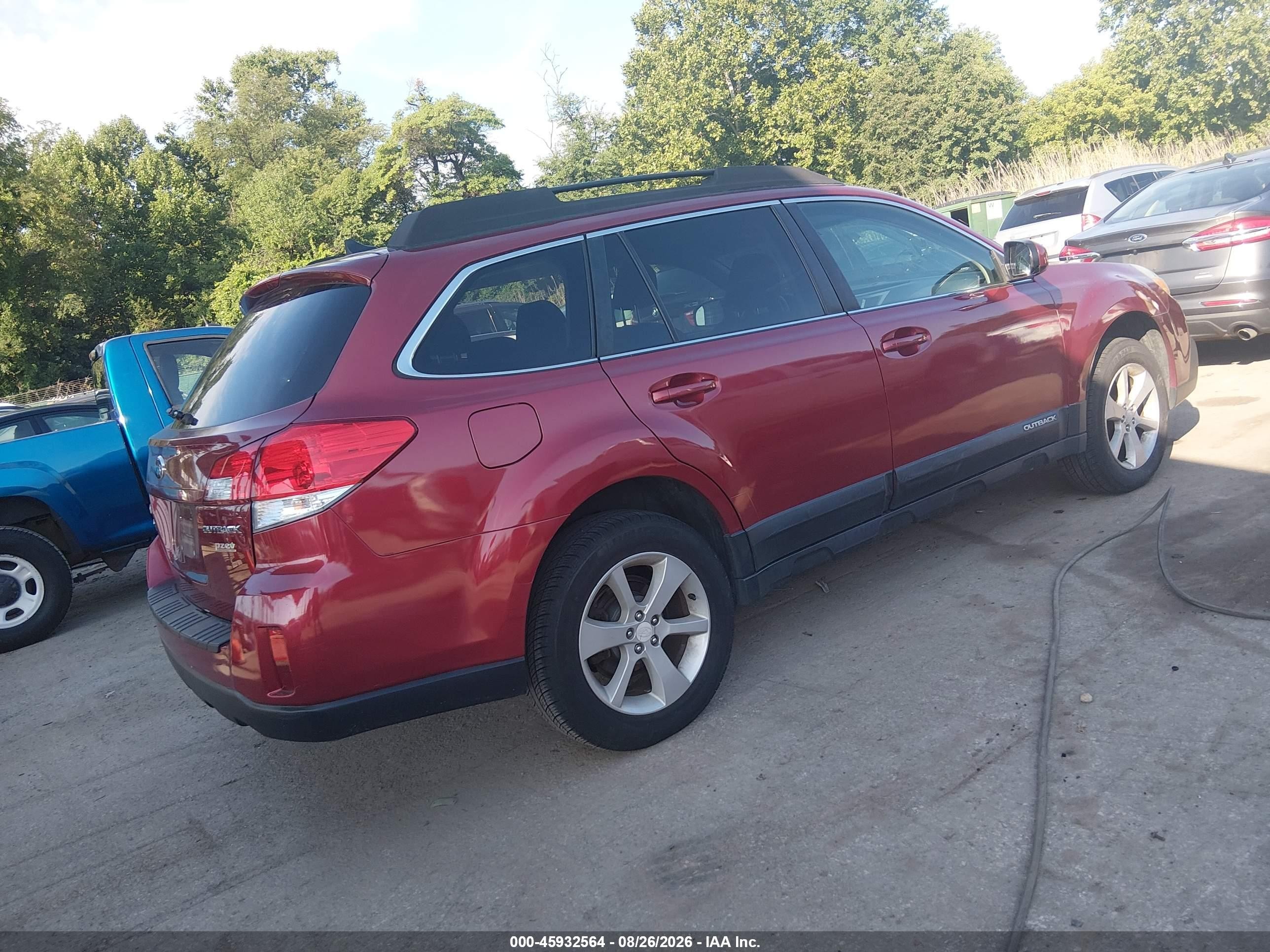 2014 Subaru Outback 2.5i Premium Red vin: 4S4BRBCC4E3306507