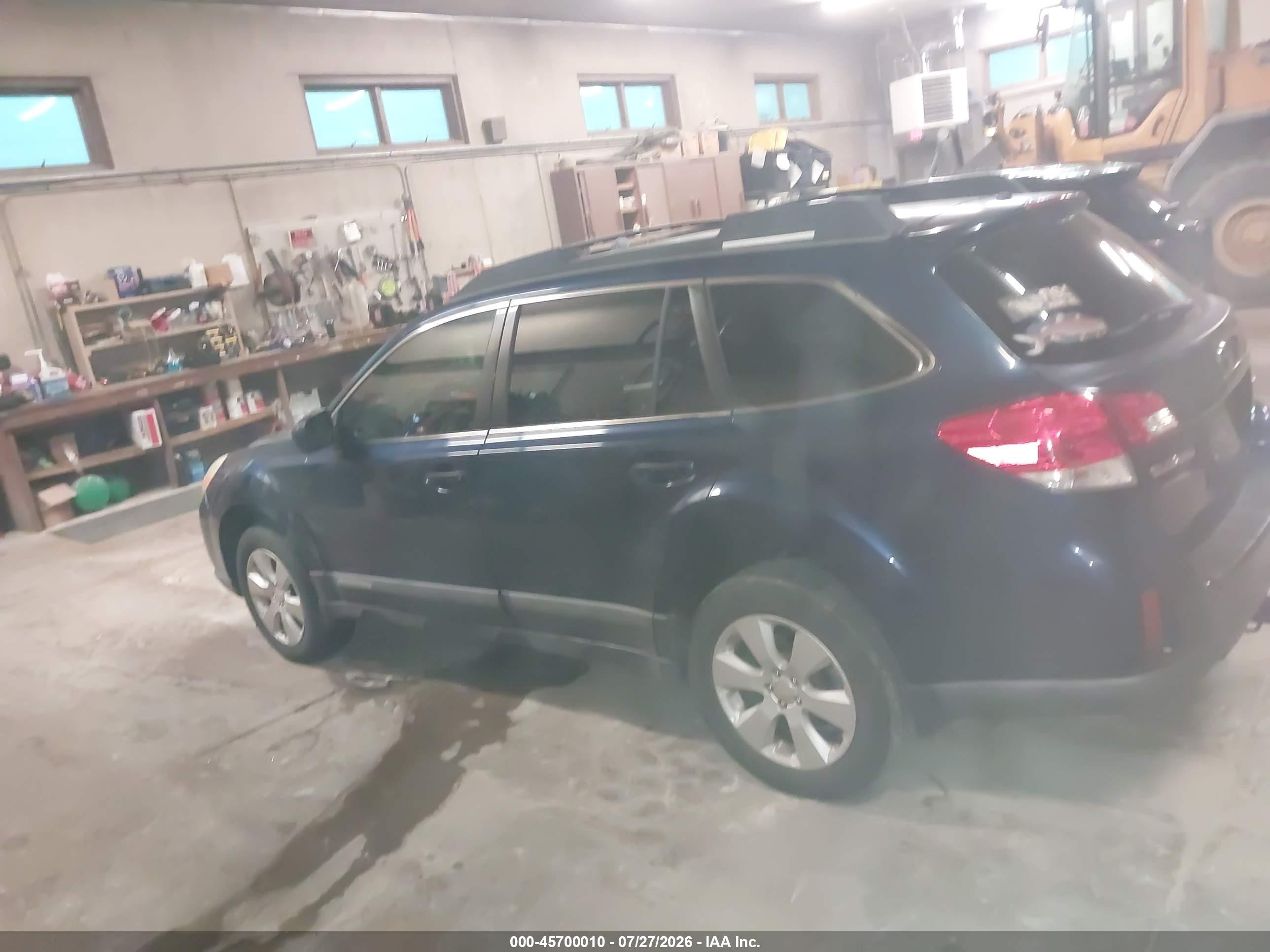 2011 Subaru Outback 2.5i Premium Dark Blue vin: 4S4BRBCC5B3326857