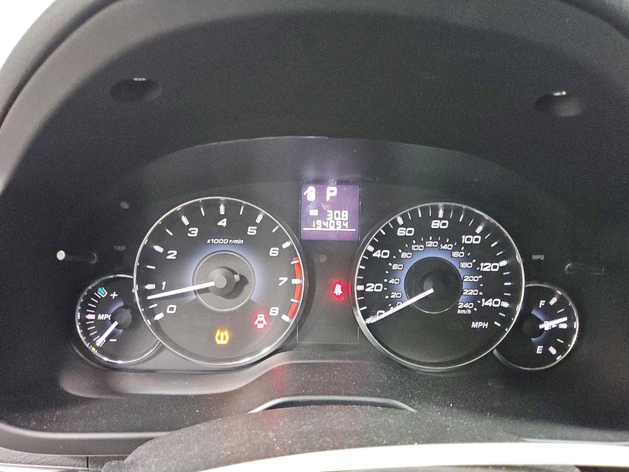 2011 Subaru Outback 2.5i Premium Black vin: 4S4BRBCC5B3431656