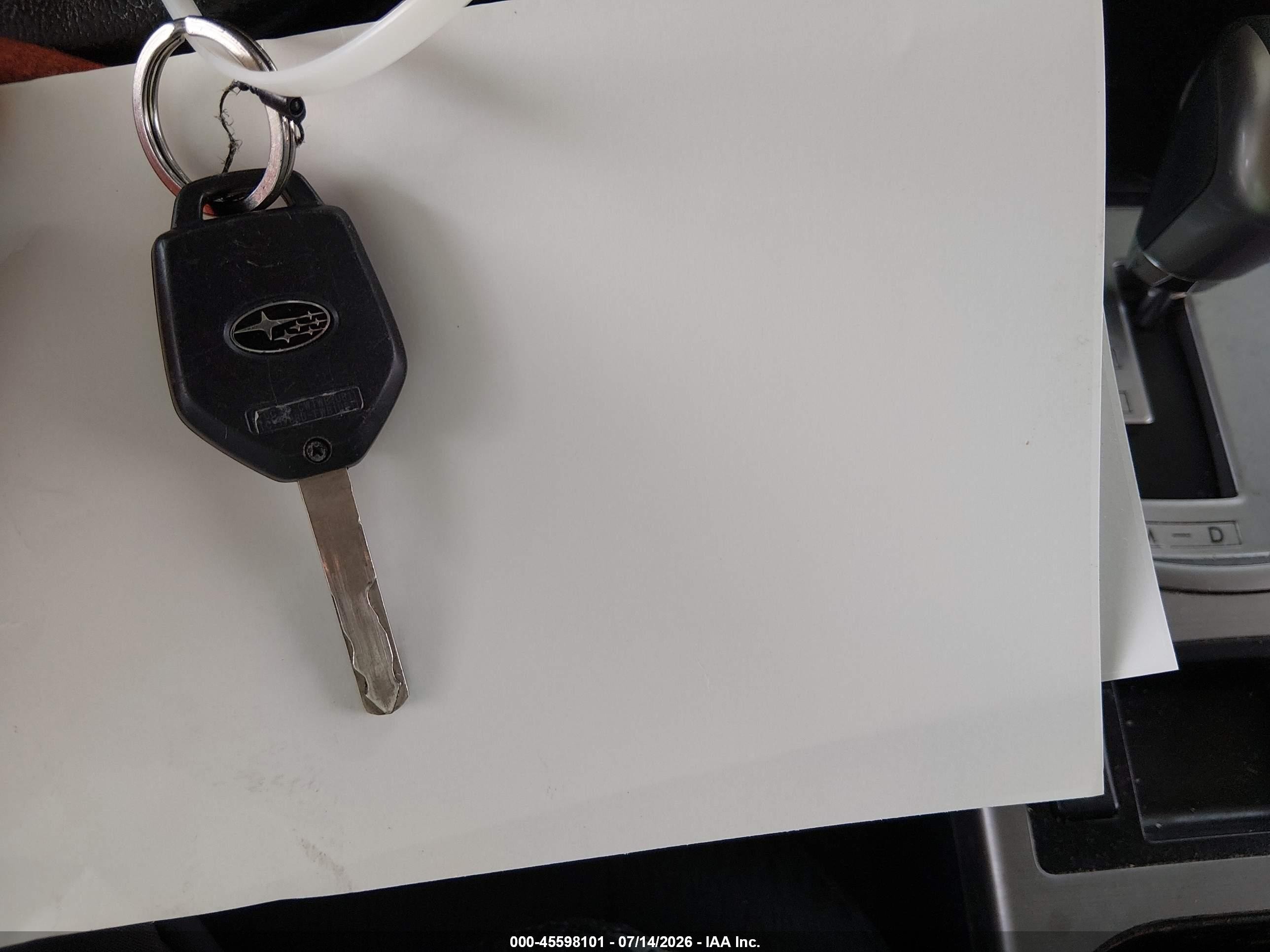 2012 Subaru Outback 2.5i Premium Silver vin: 4S4BRBCC5C3248680