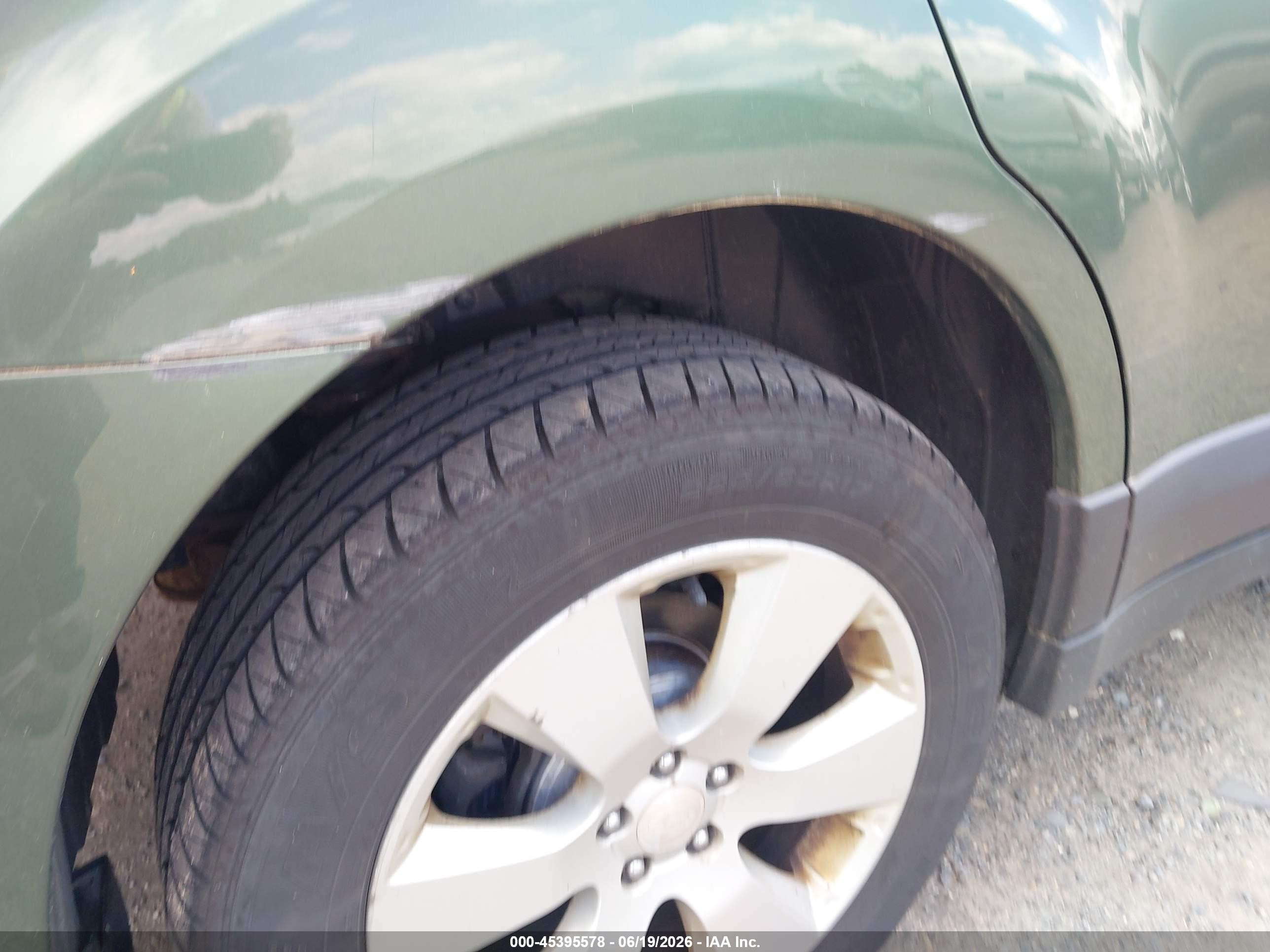 2012 Subaru Outback 2.5i Premium Green vin: 4S4BRBCC5C3255029