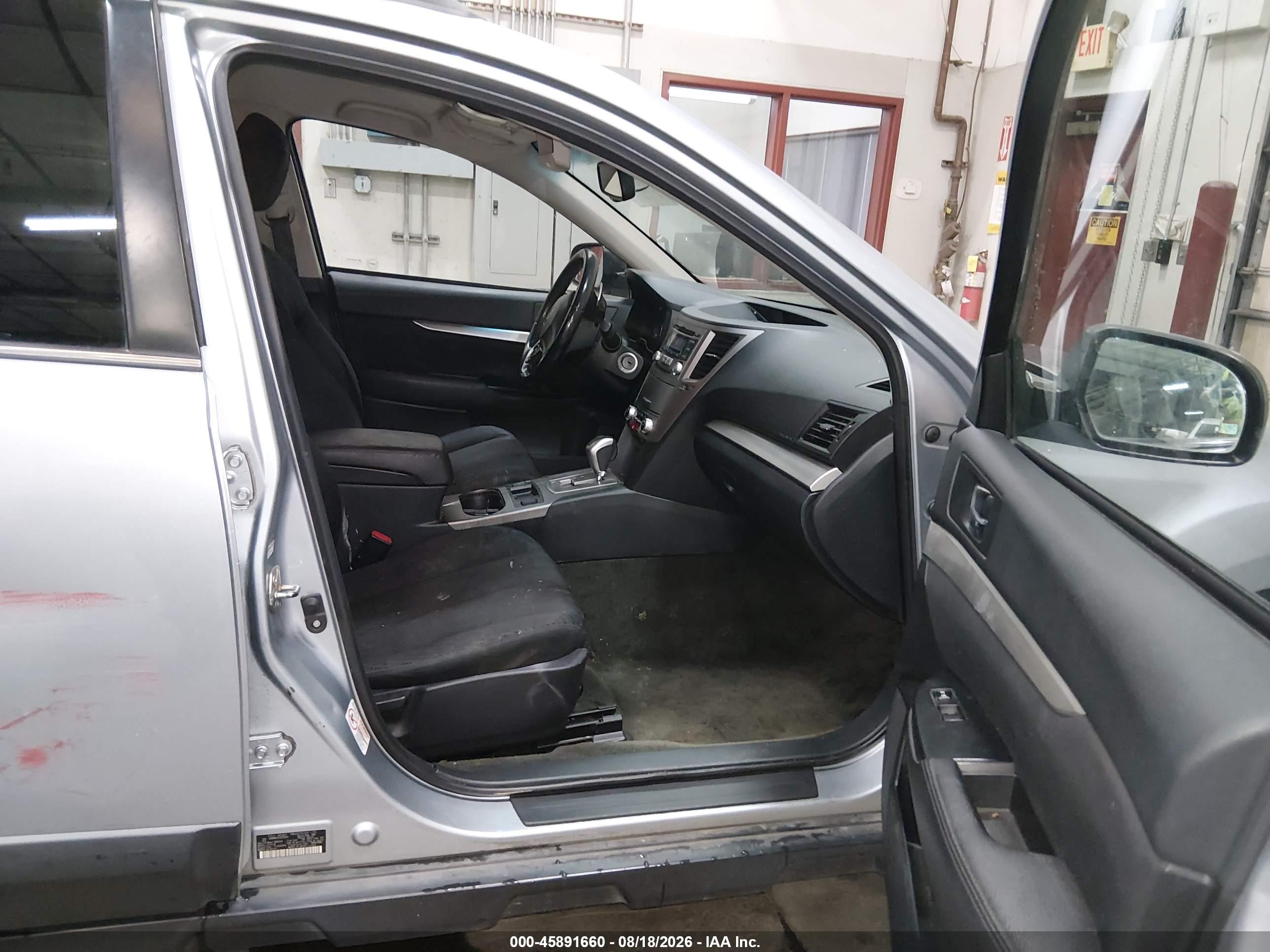 2012 Subaru Outback 2.5i Premium Silver vin: 4S4BRBCC5C3275331