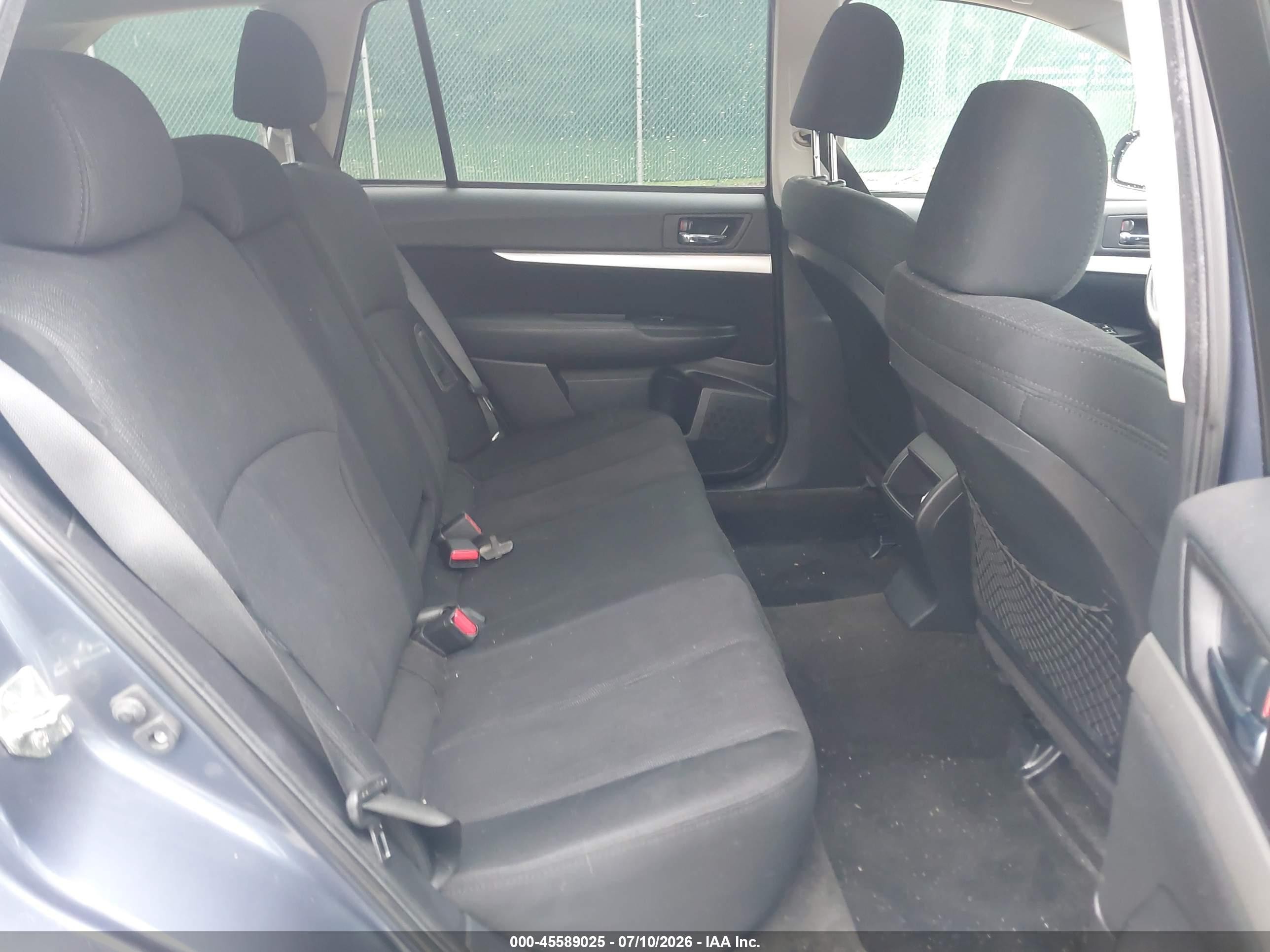 2013 Subaru Outback 2.5i Premium Blue vin: 4S4BRBCC5D3228494