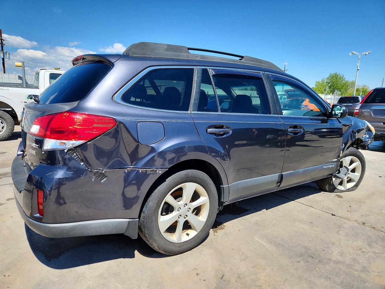 2013 Subaru Outback 2.5i Premium Charcoal vin: 4S4BRBCC5D3230732