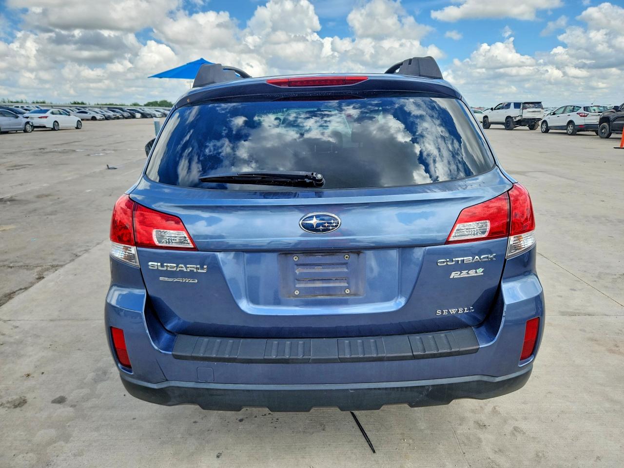2013 Subaru Outback 2.5i Premium Синий vin: 4S4BRBCC5D3234487