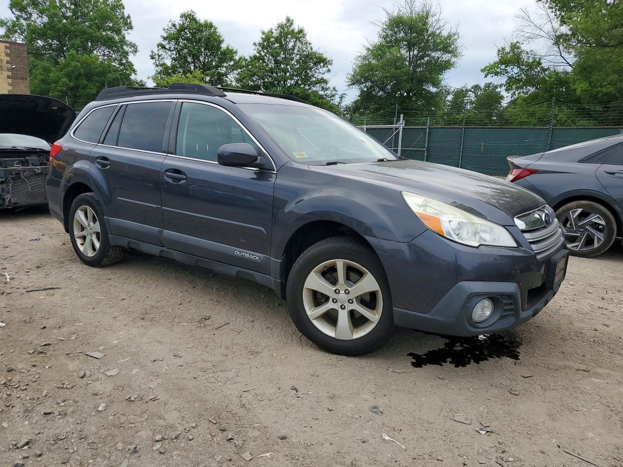 2013 Subaru Outback 2.5i Premium Gray vin: 4S4BRBCC5D3255601