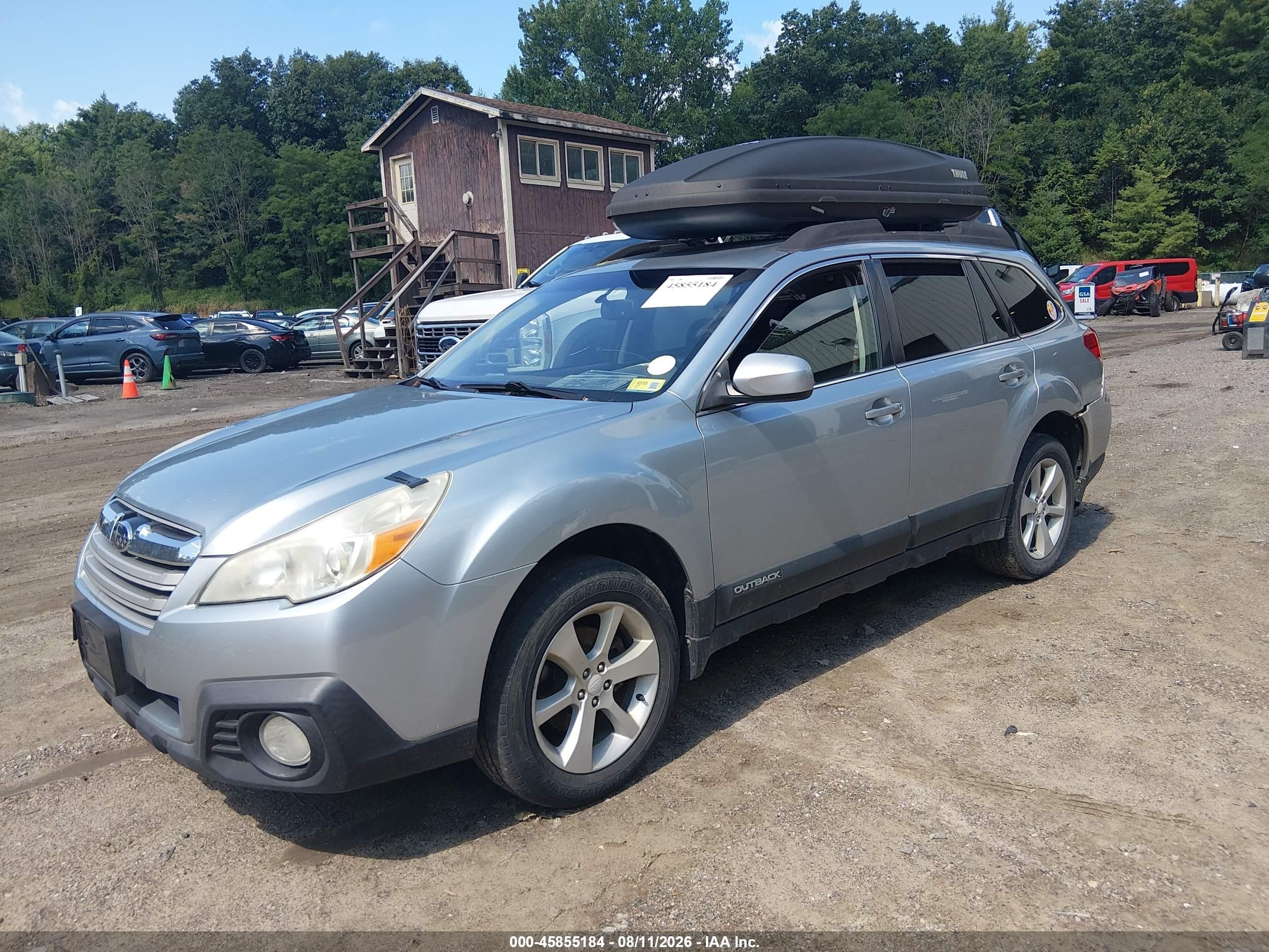 2013 Subaru Outback 2.5i Premium Silver vin: 4S4BRBCC5D3304263