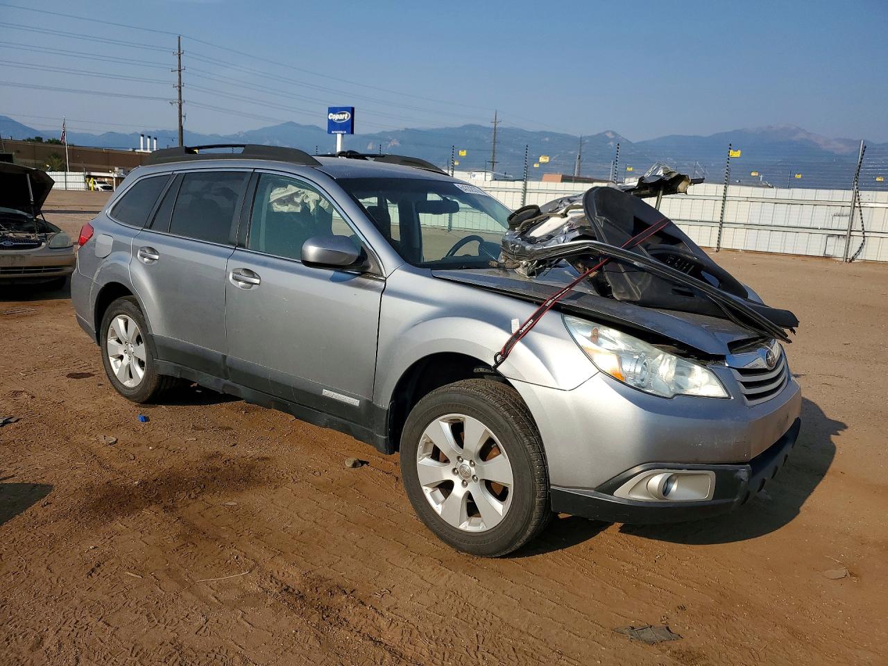 2011 Subaru Outback 2.5i Premium Silver vin: 4S4BRBCC6B3334997