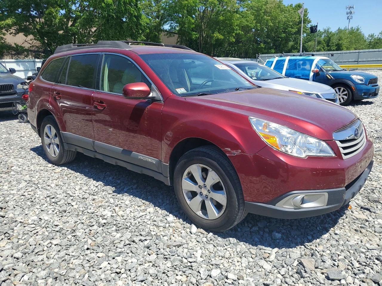 2011 Subaru Outback 2.5i Premium Красный vin: 4S4BRBCC6B3363481
