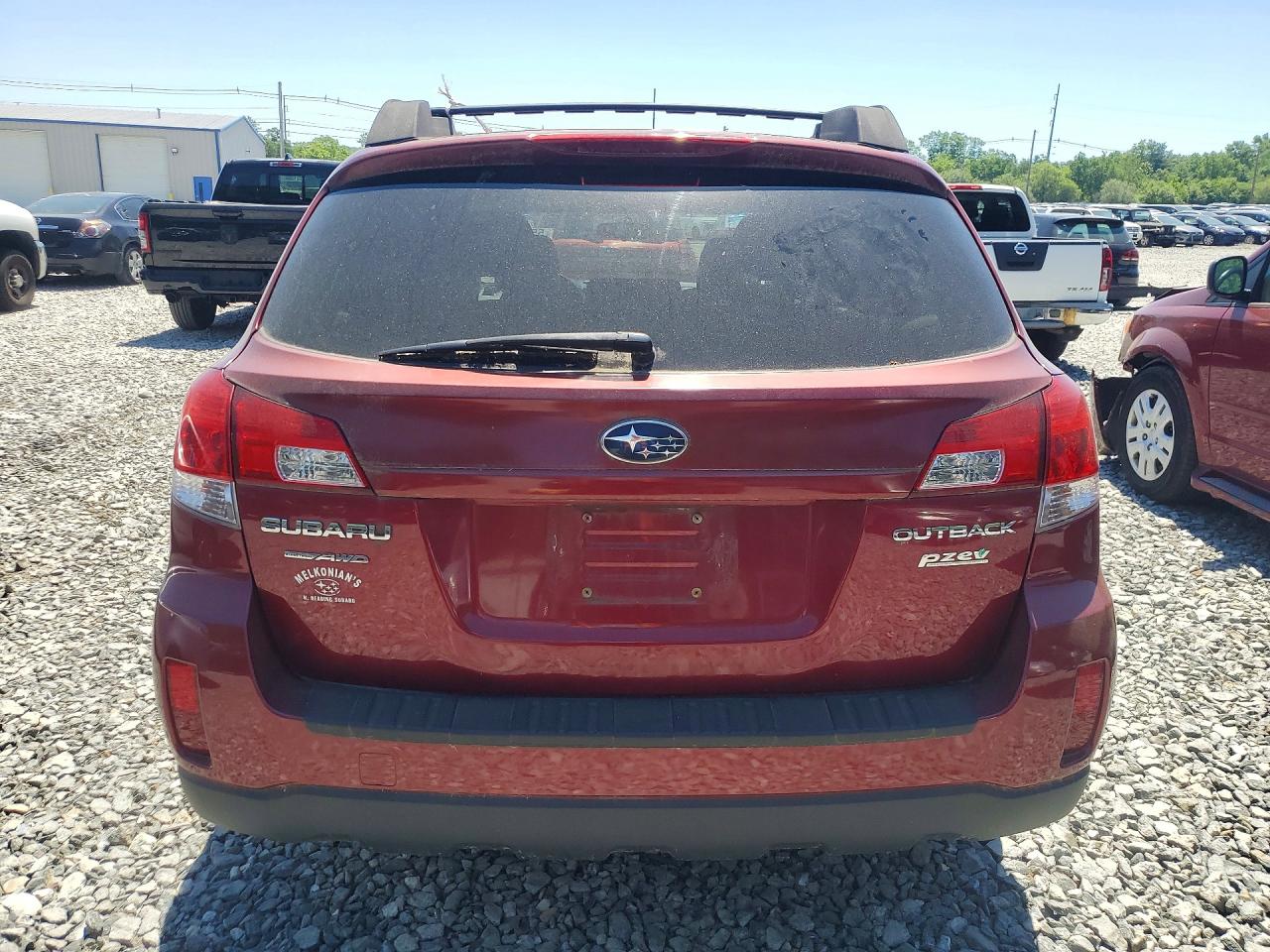 2011 Subaru Outback 2.5i Premium Красный vin: 4S4BRBCC6B3363481