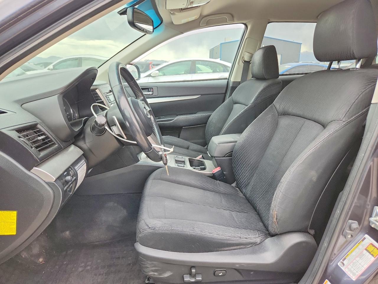 2011 Subaru Outback 2.5i Premium Gray vin: 4S4BRBCC6B3404739
