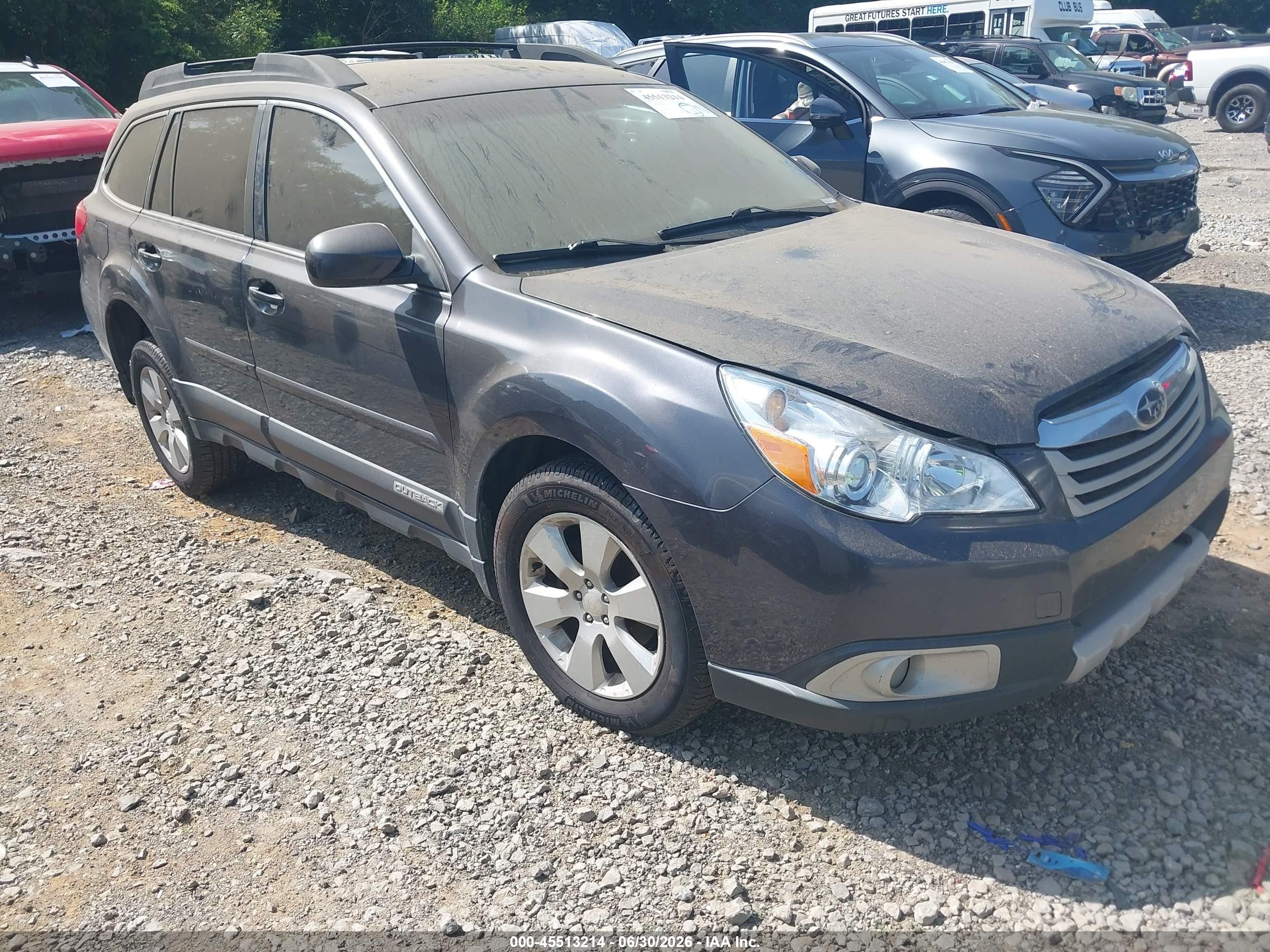 2011 Subaru Outback 2.5i Premium Gray vin: 4S4BRBCC6B3424960