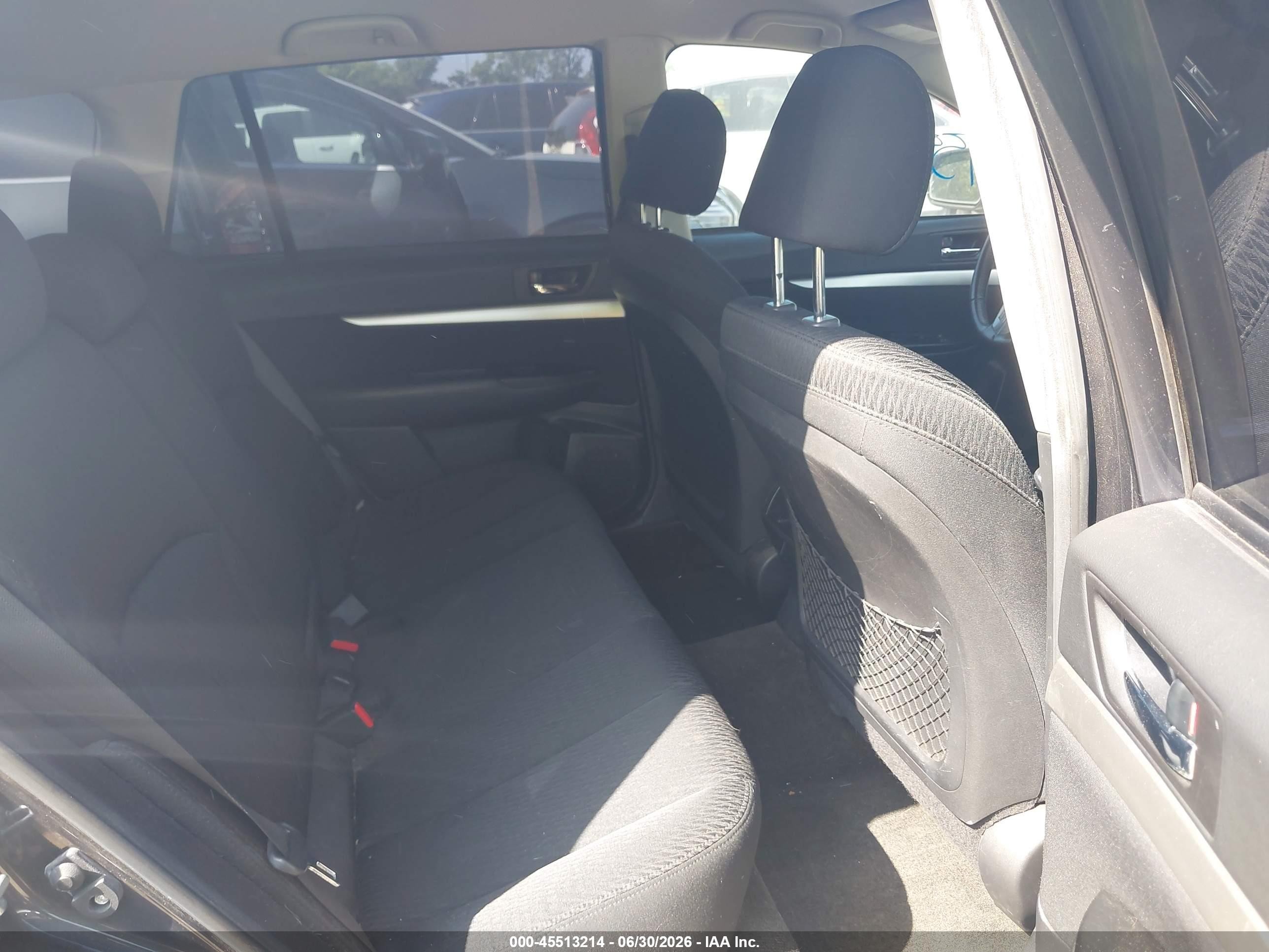 2011 Subaru Outback 2.5i Premium Gray vin: 4S4BRBCC6B3424960