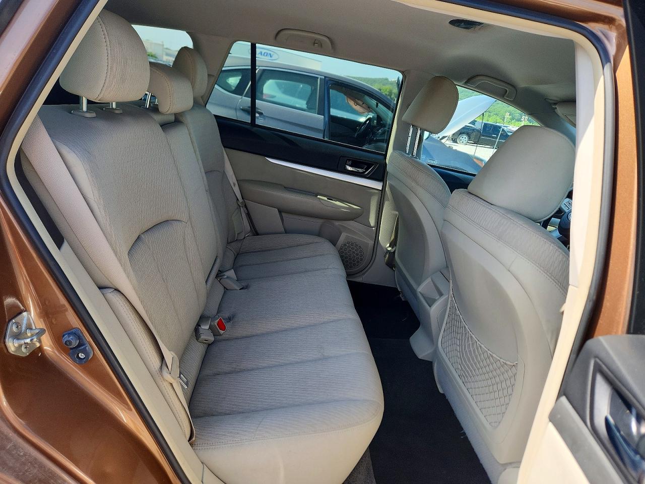 2011 Subaru Outback 2.5i Premium Brown vin: 4S4BRBCC6B3434064