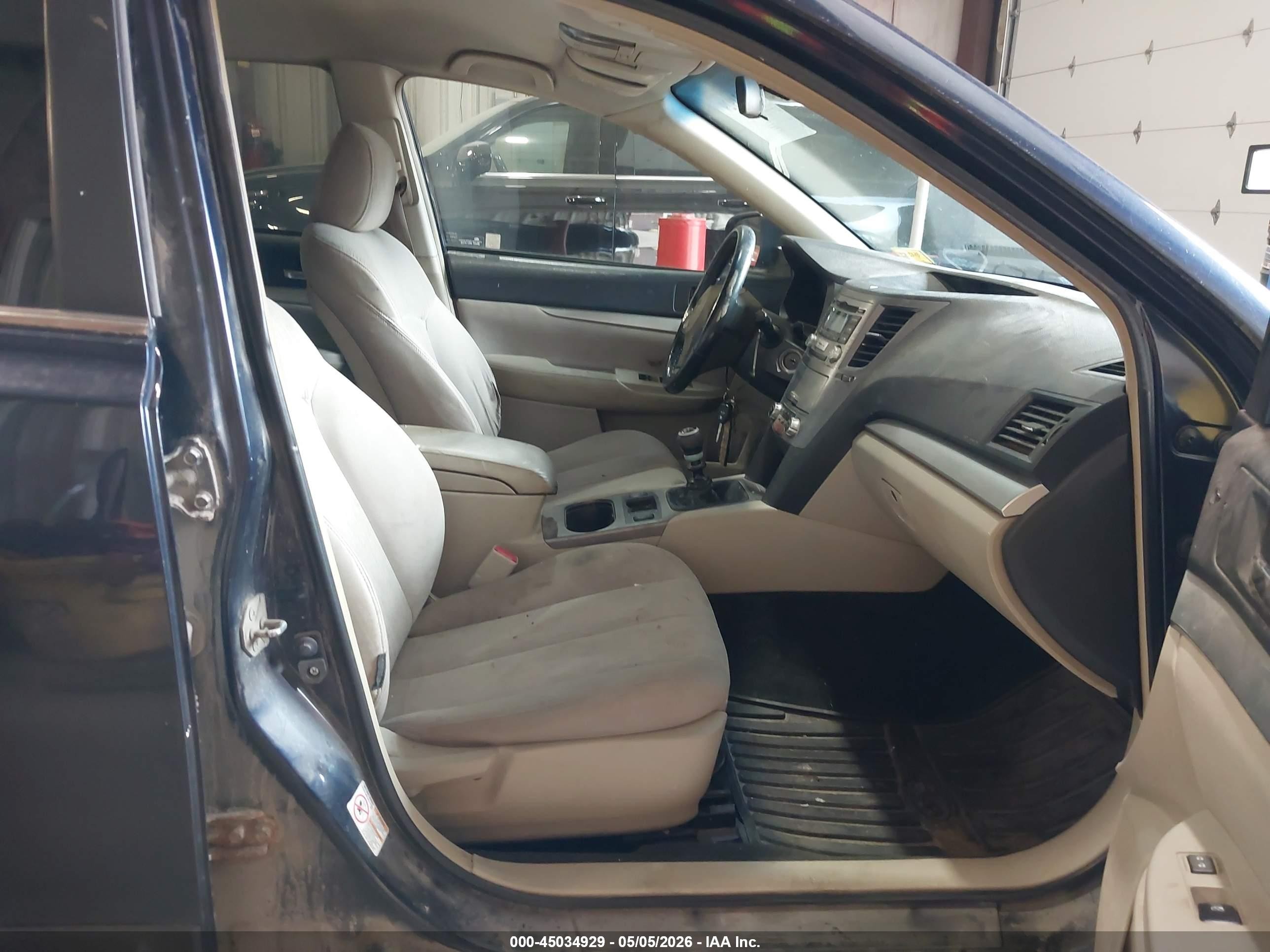 2013 Subaru Outback 2.5i Premium Синий vin: 4S4BRBCC6D1237622