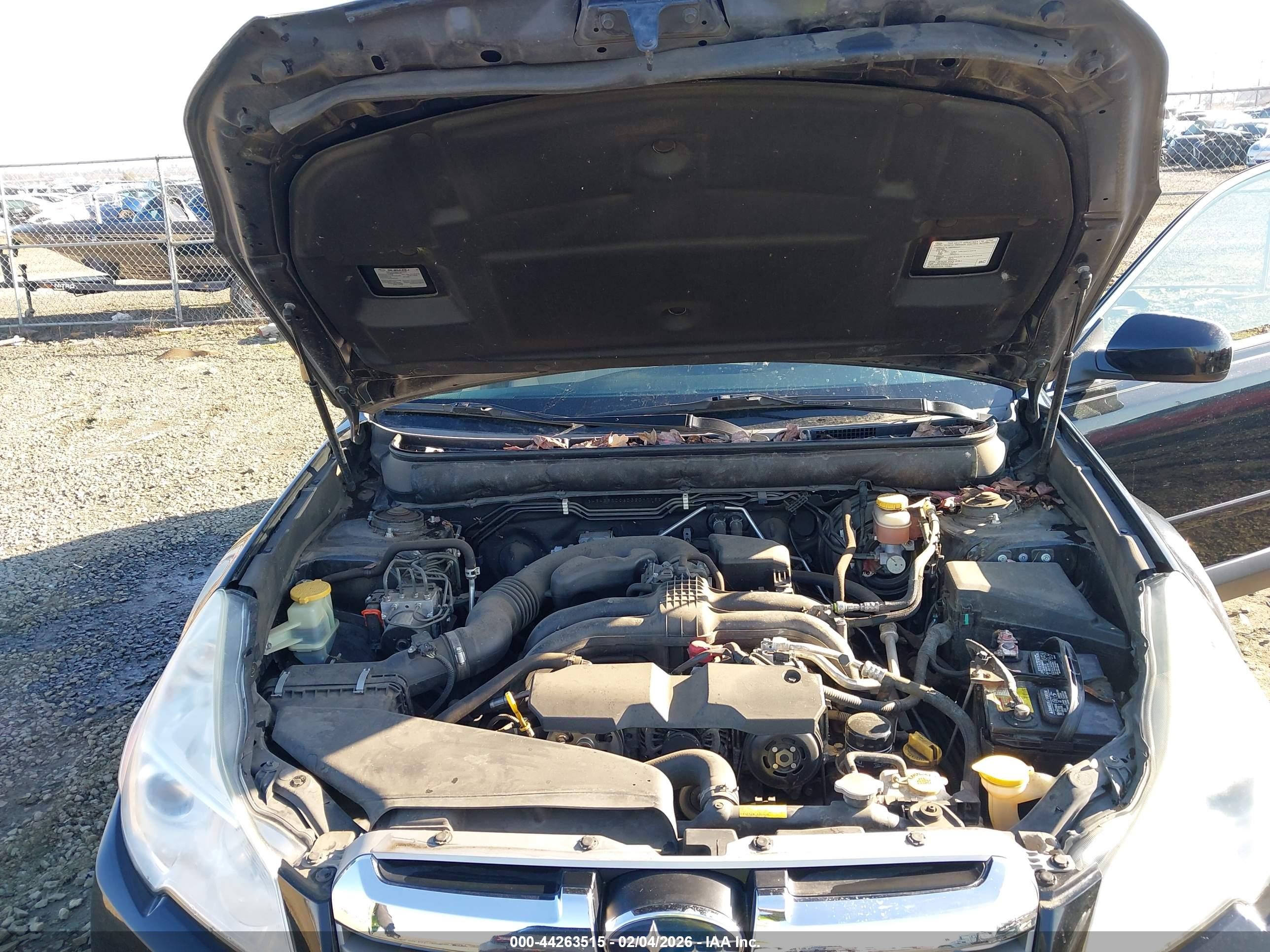 2013 Subaru Outback 2.5i Premium Black vin: 4S4BRBCC6D3206715