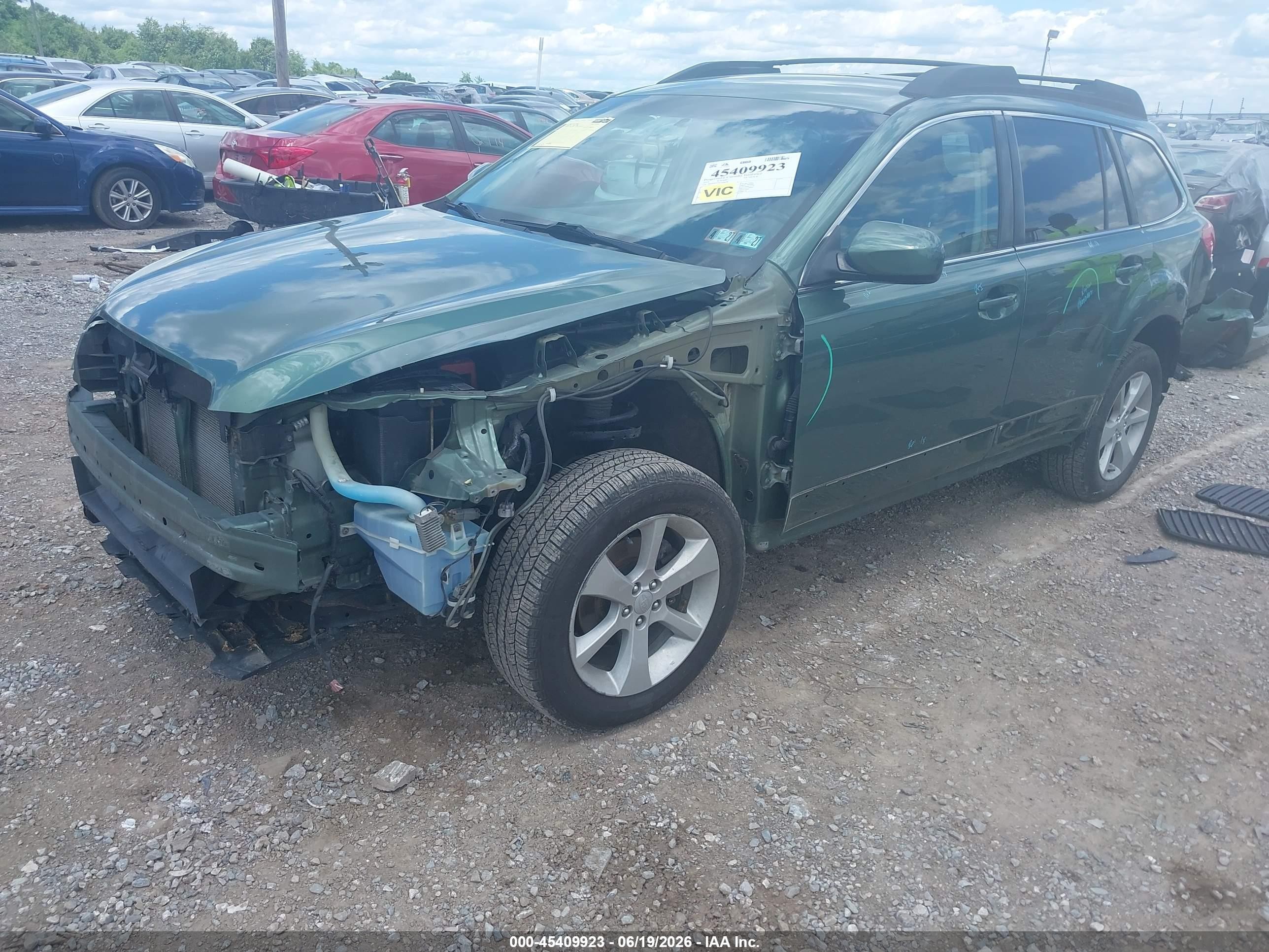 2013 Subaru Outback 2.5i Premium Зеленый vin: 4S4BRBCC6D3208478