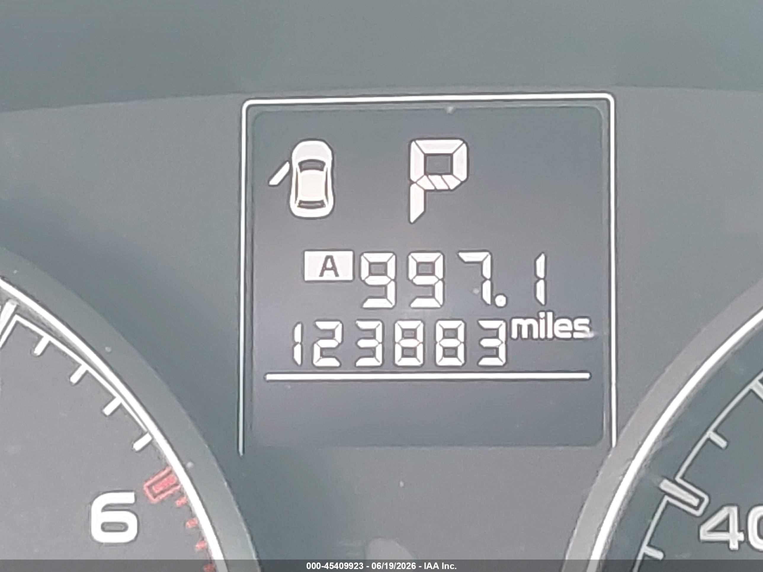 2013 Subaru Outback 2.5i Premium Зеленый vin: 4S4BRBCC6D3208478