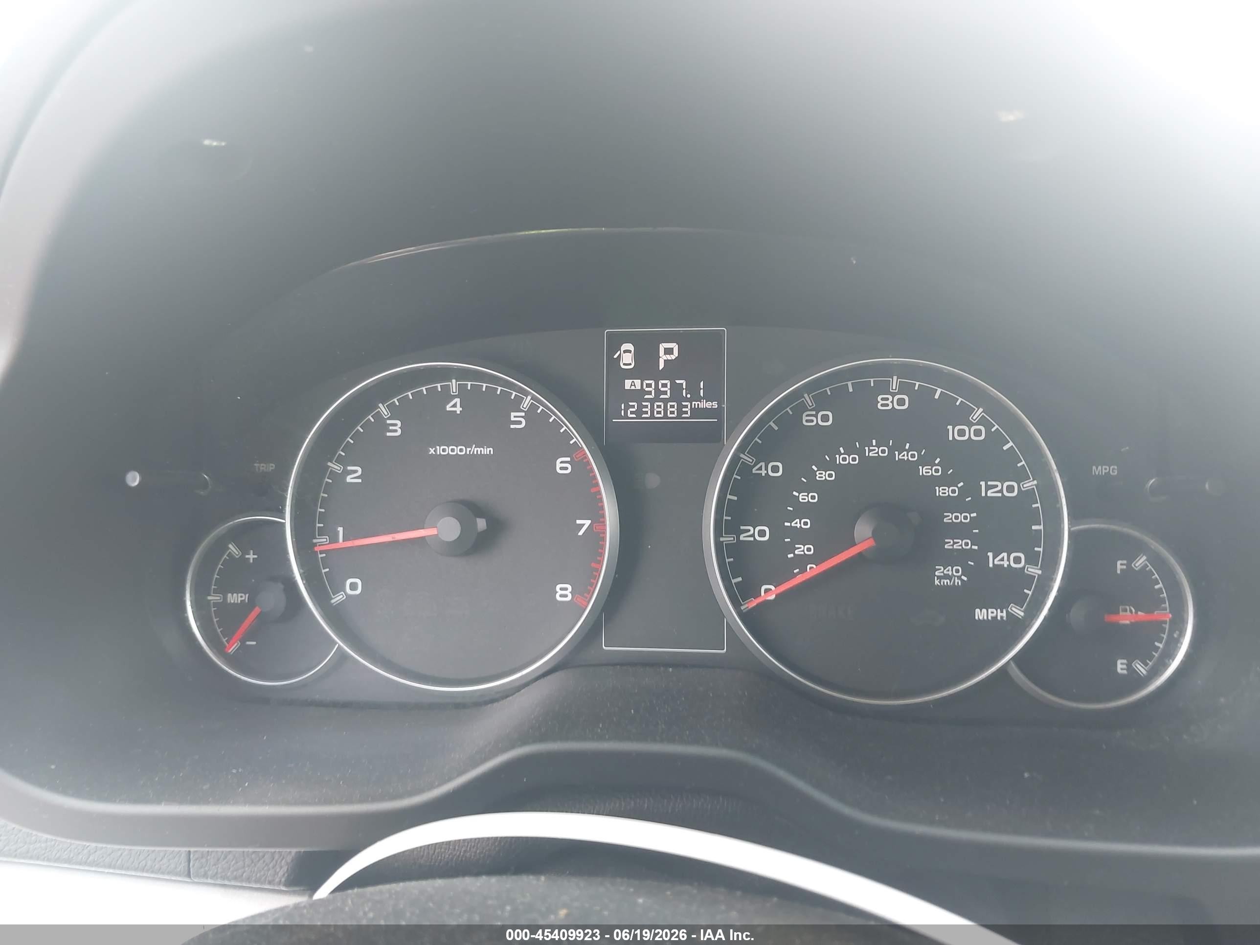 2013 Subaru Outback 2.5i Premium Зеленый vin: 4S4BRBCC6D3208478