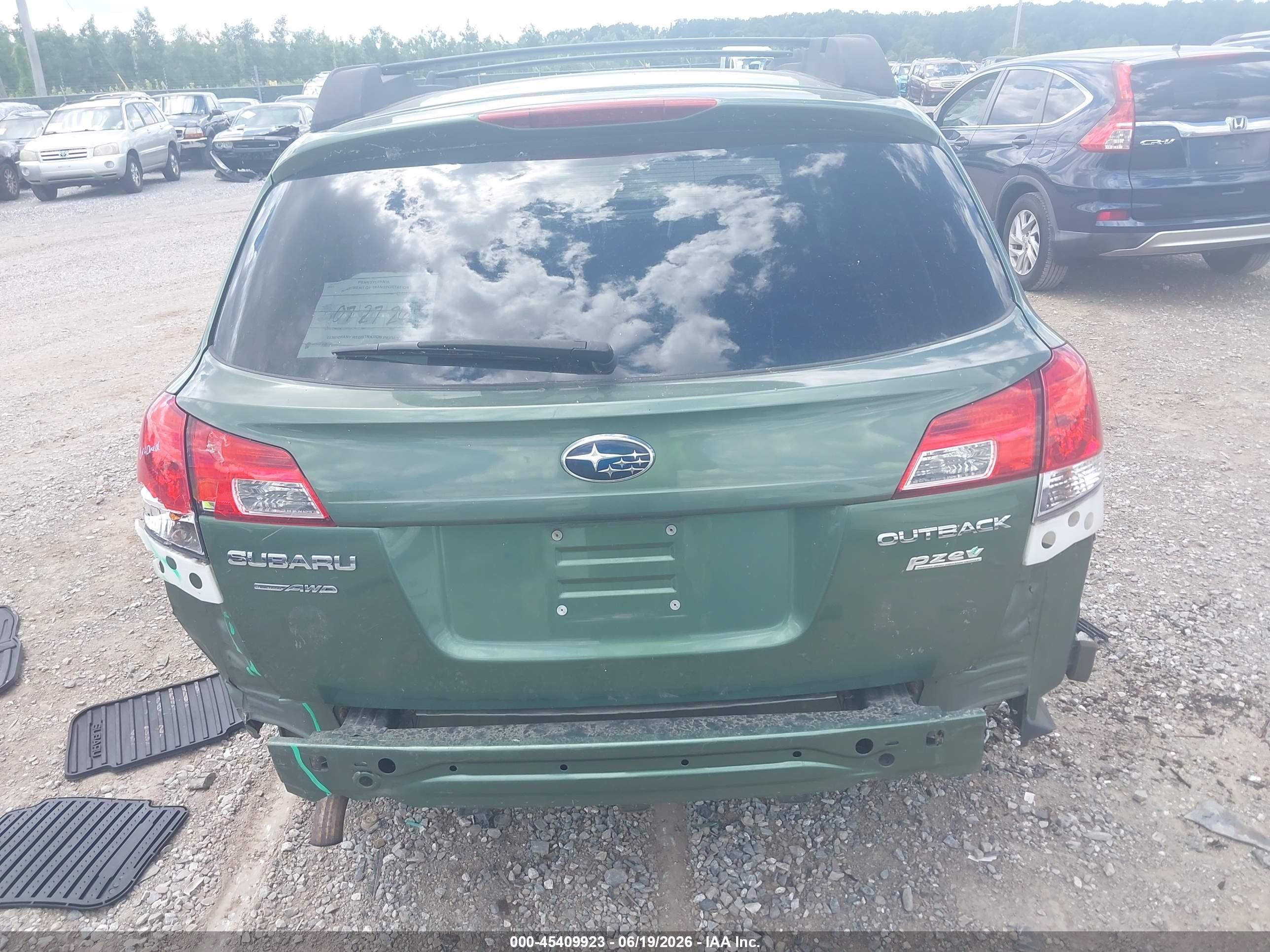2013 Subaru Outback 2.5i Premium Green vin: 4S4BRBCC6D3208478