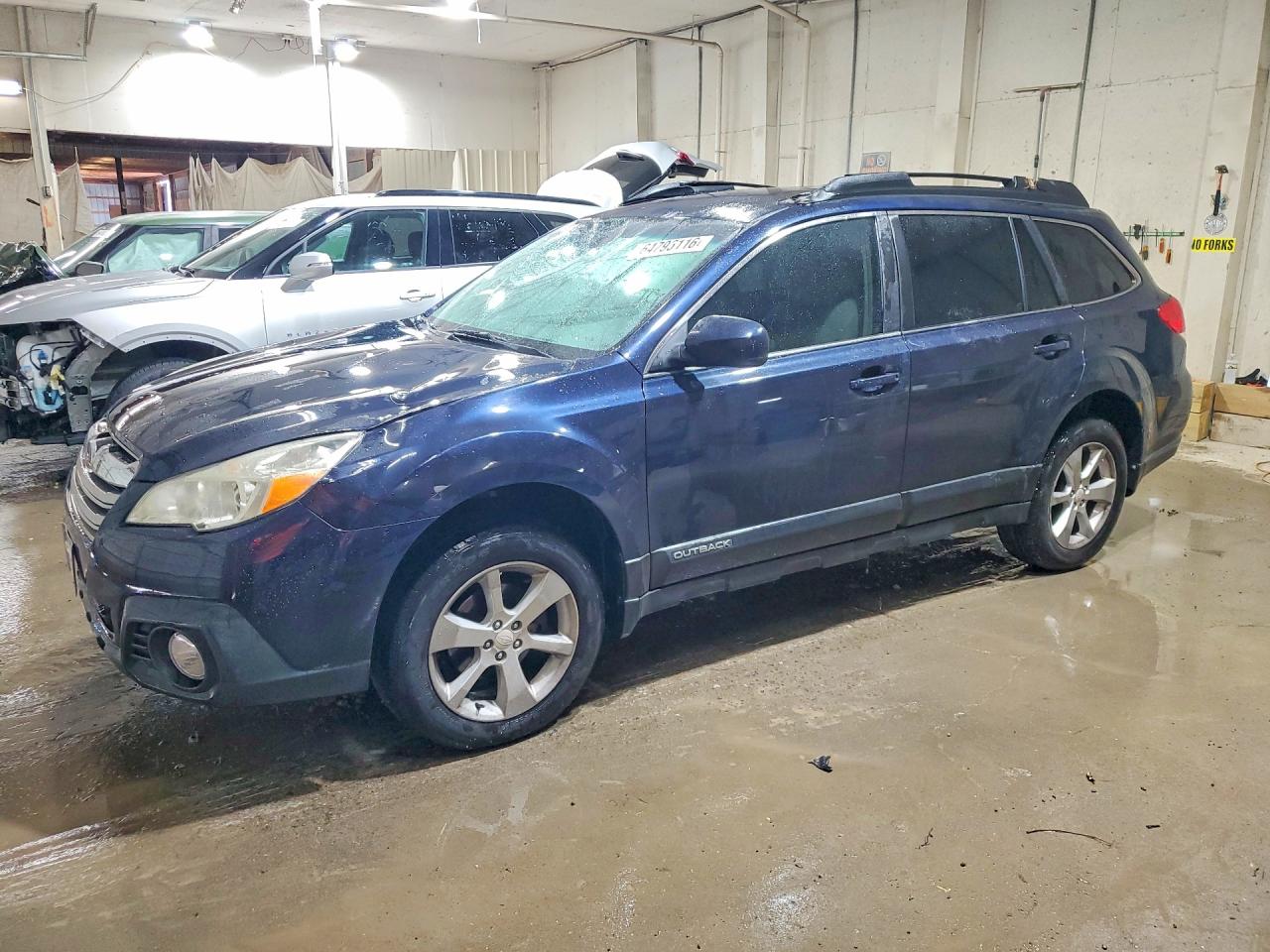 2013 Subaru Outback 2.5i Premium Синий vin: 4S4BRBCC6D3277073