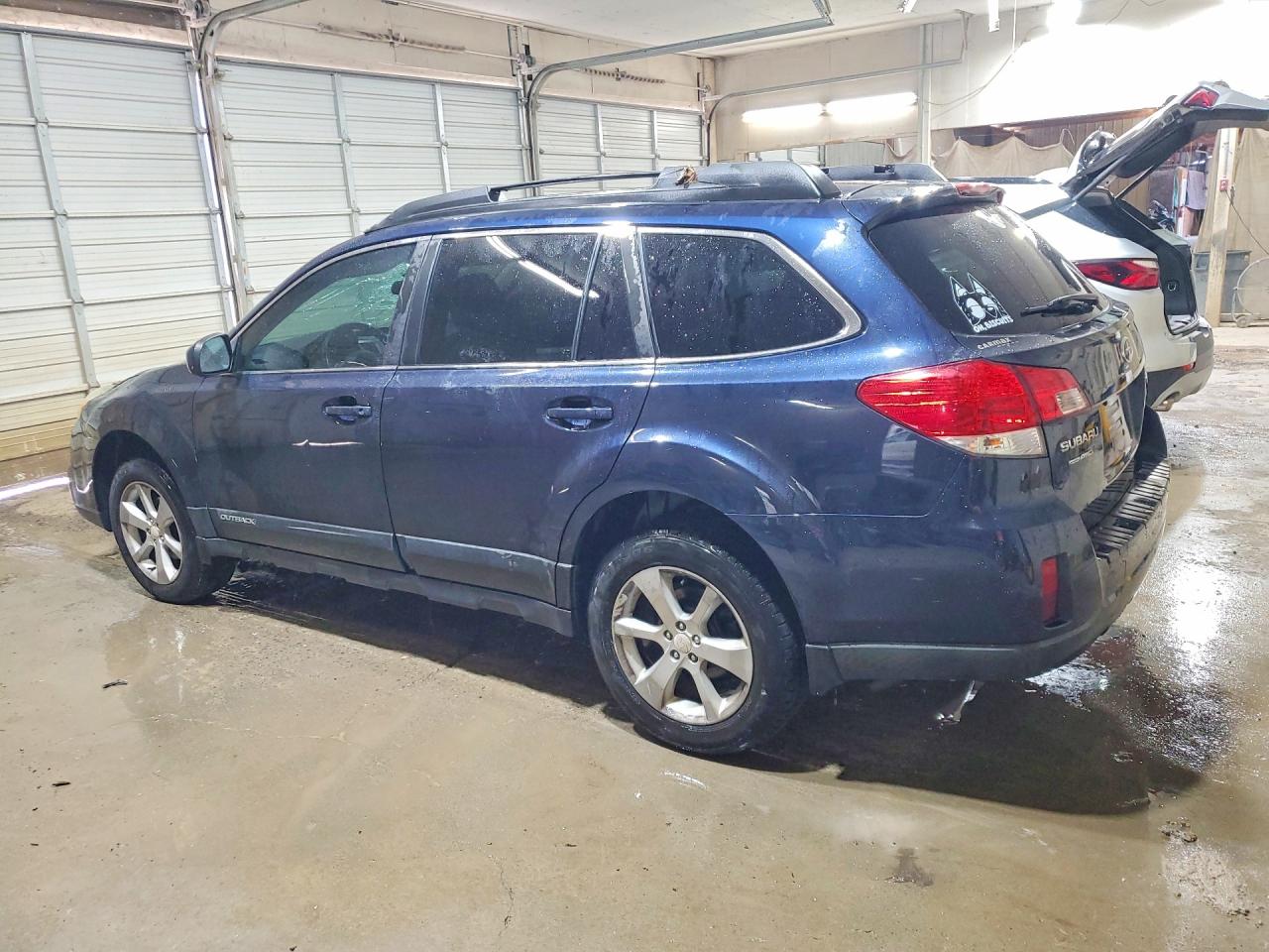 2013 Subaru Outback 2.5i Premium Синий vin: 4S4BRBCC6D3277073