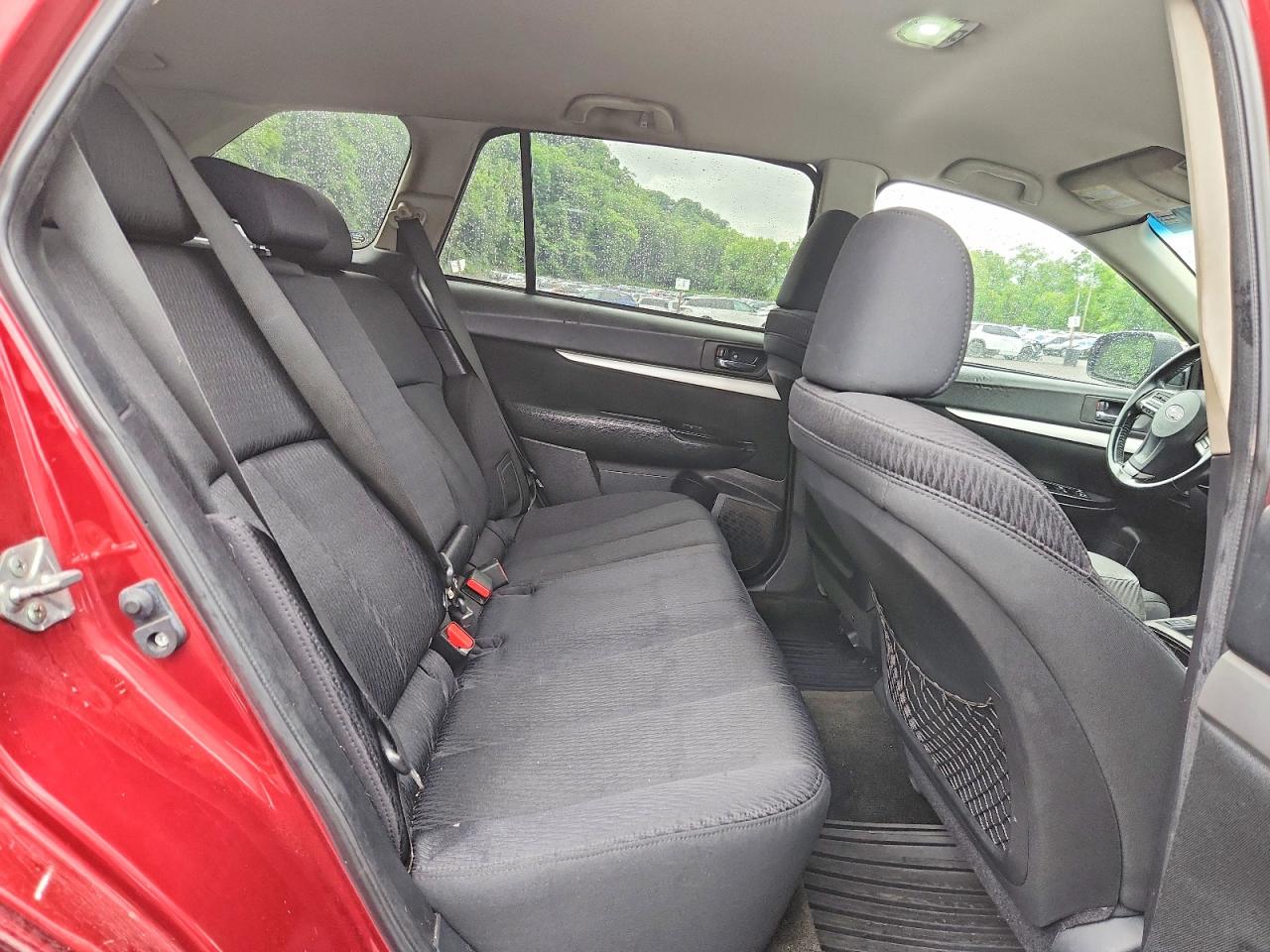 2013 Subaru Outback 2.5i Premium Red vin: 4S4BRBCC6D3299347