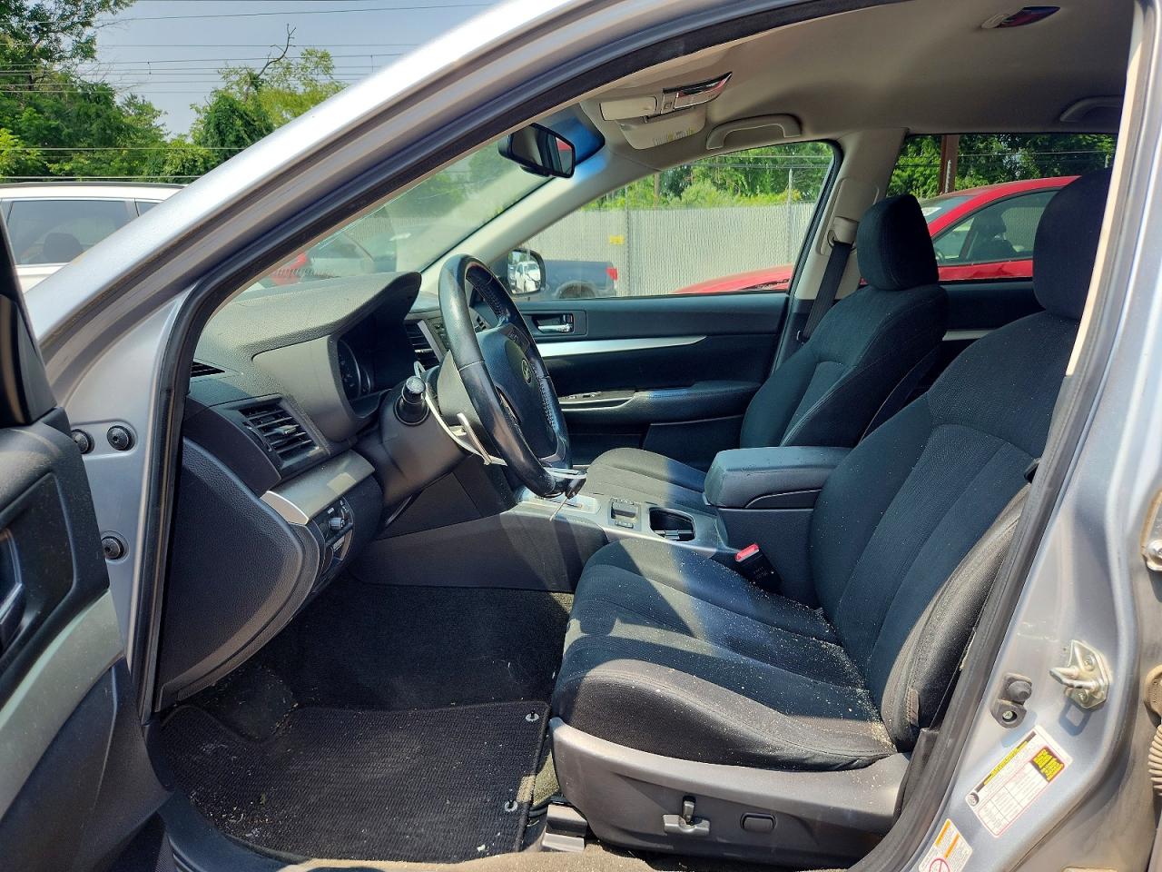 2013 Subaru Outback 2.5i Premium Silver vin: 4S4BRBCC6D3324439