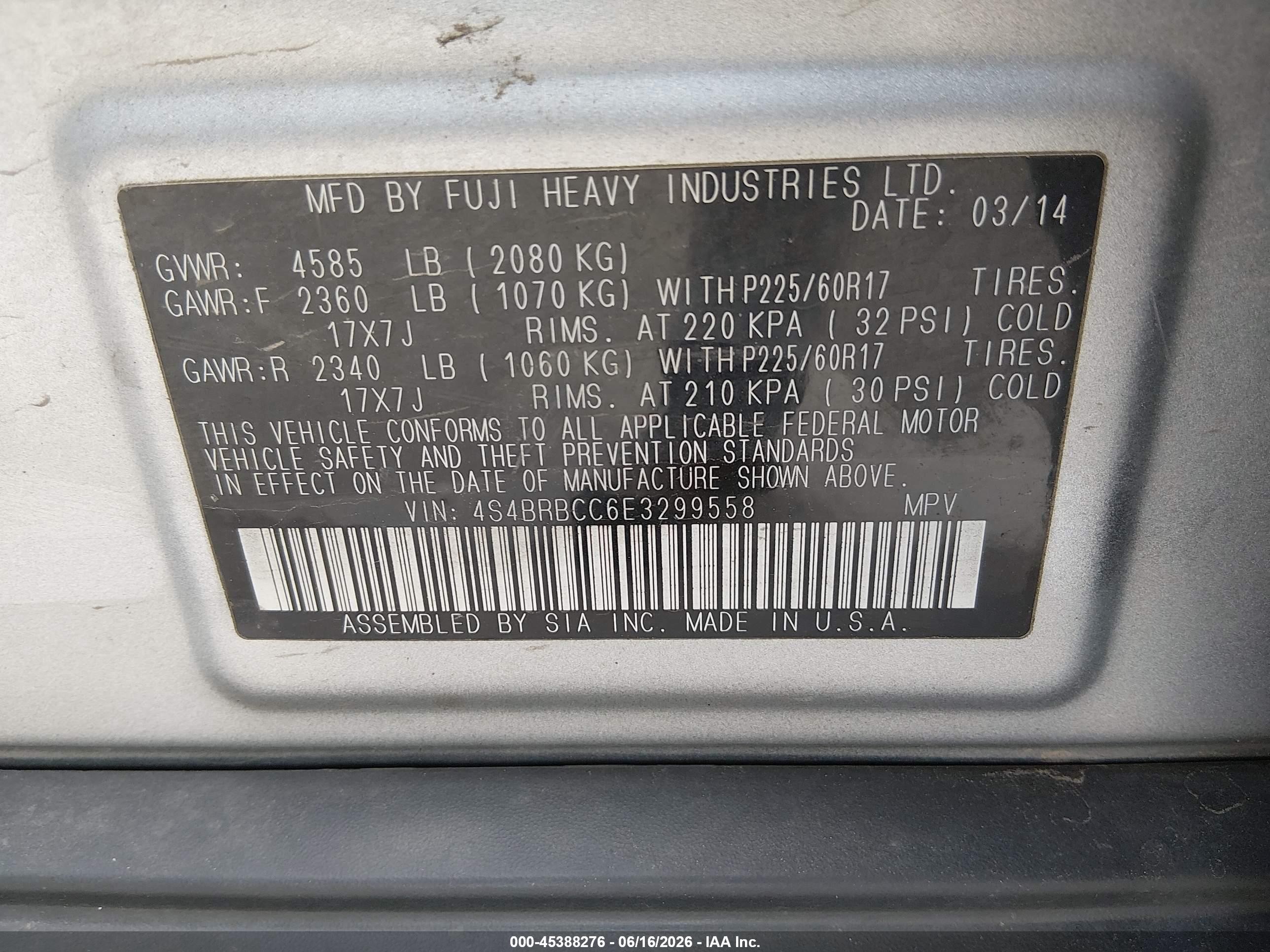 2014 Subaru Outback 2.5i Premium Silver vin: 4S4BRBCC6E3299558