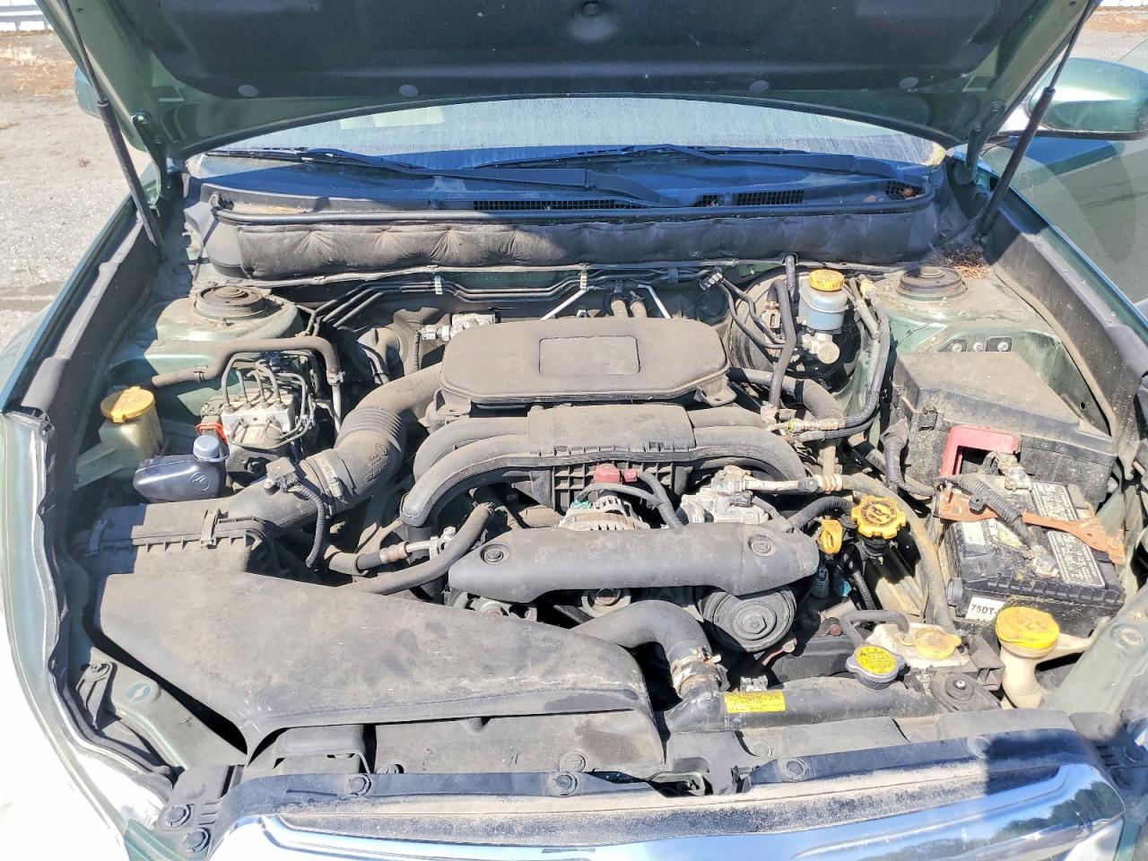 2010 Subaru Outback 2.5i Premium Green vin: 4S4BRBCC7A3330102