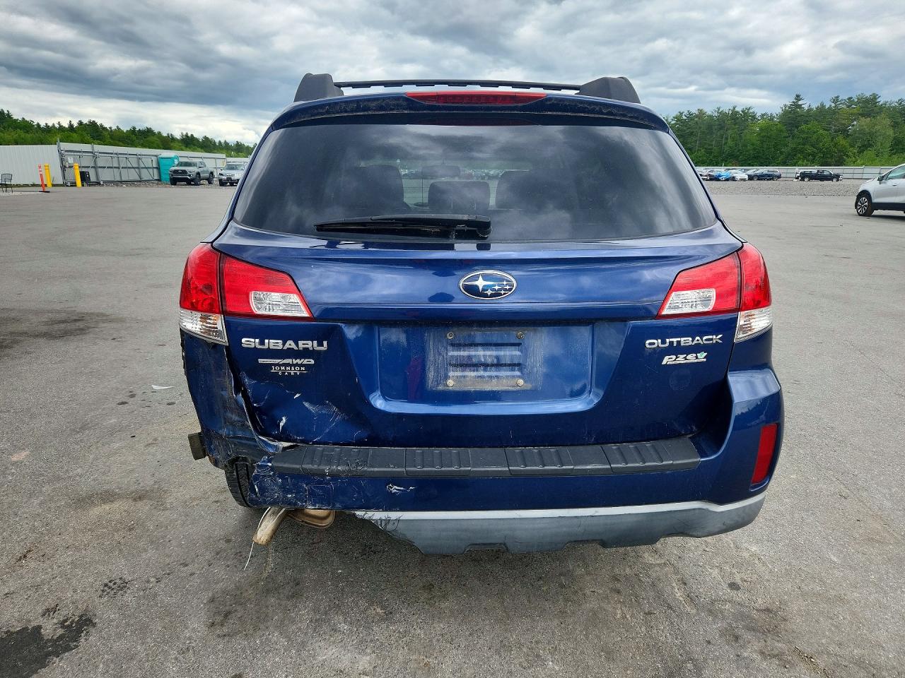 2011 Subaru Outback 2.5i Premium Blue vin: 4S4BRBCC7B3343627