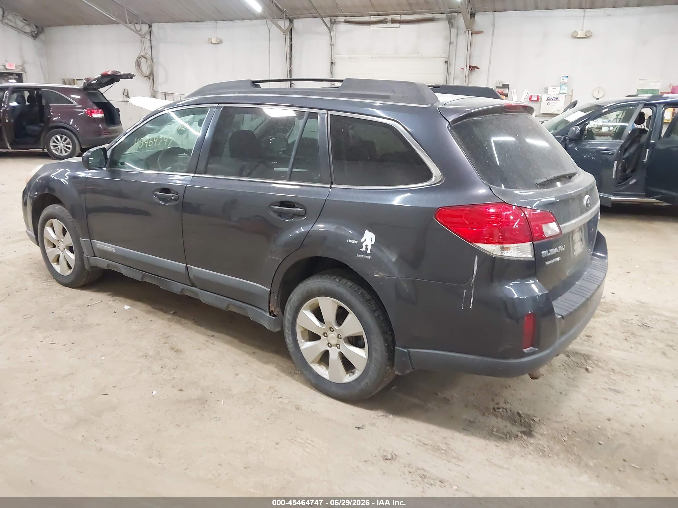 2011 Subaru Outback 2.5i Premium Gray vin: 4S4BRBCC7B3358287