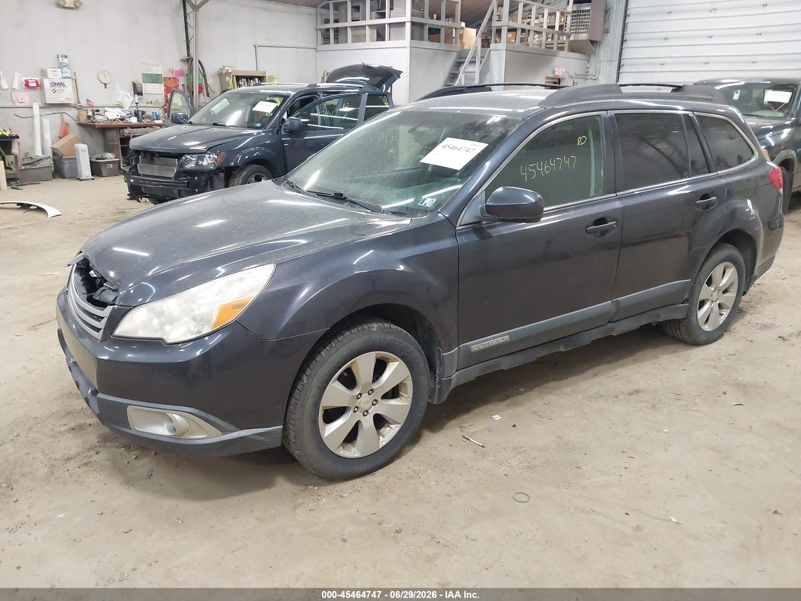 2011 Subaru Outback 2.5i Premium Gray vin: 4S4BRBCC7B3358287
