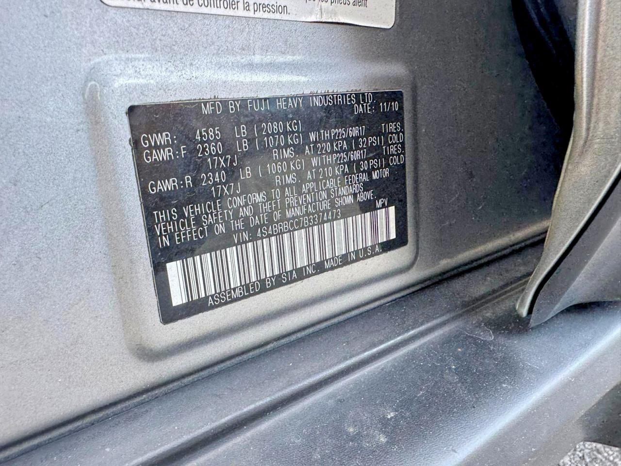 2011 Subaru Outback 2.5i Premium Gray vin: 4S4BRBCC7B3374473
