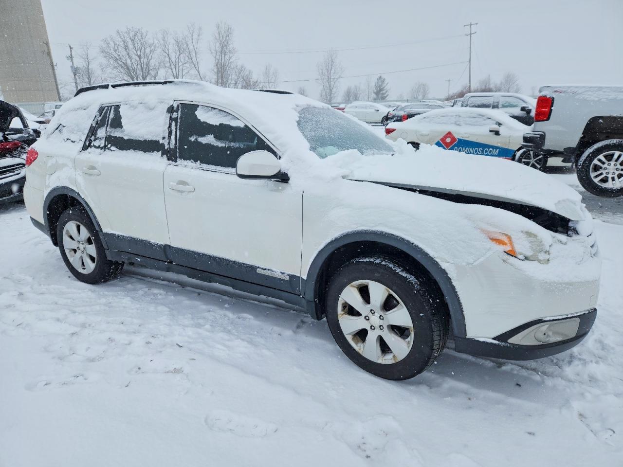 2011 Subaru Outback 2.5i Premium Белый vin: 4S4BRBCC7B3435059