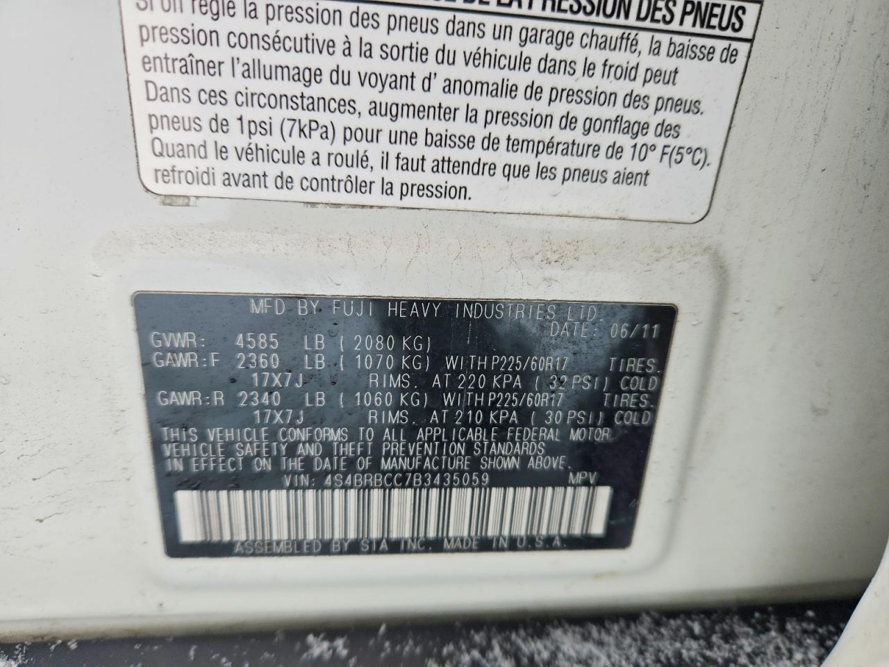 2011 Subaru Outback 2.5i Premium Белый vin: 4S4BRBCC7B3435059