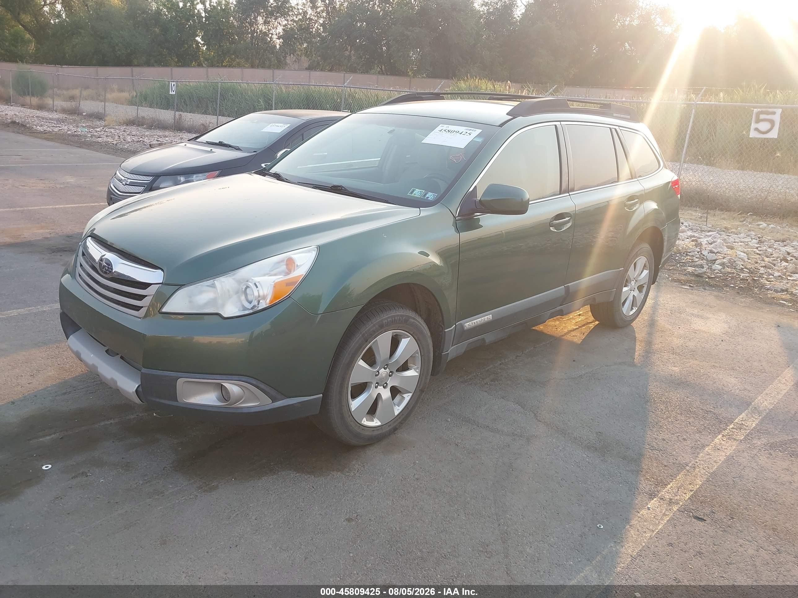 2012 Subaru Outback 2.5i Premium Зеленый vin: 4S4BRBCC7C3219505