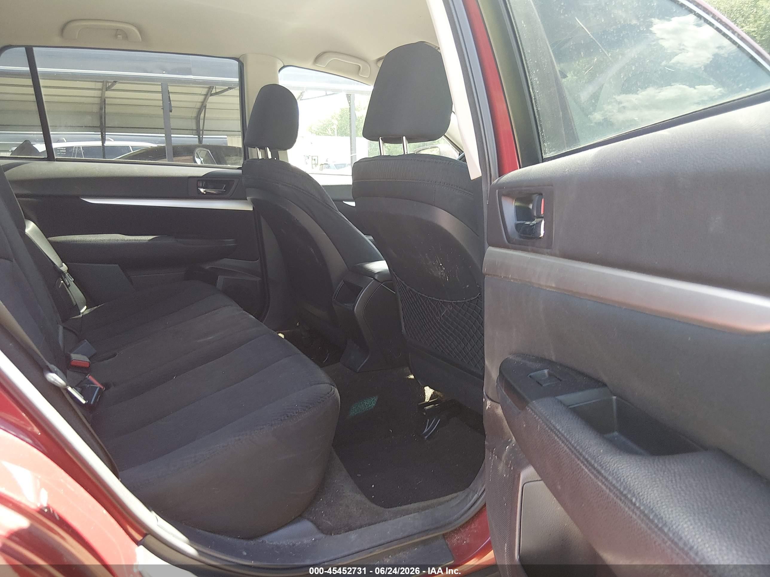 2012 Subaru Outback 2.5i Premium Burgundy vin: 4S4BRBCC7C3255047