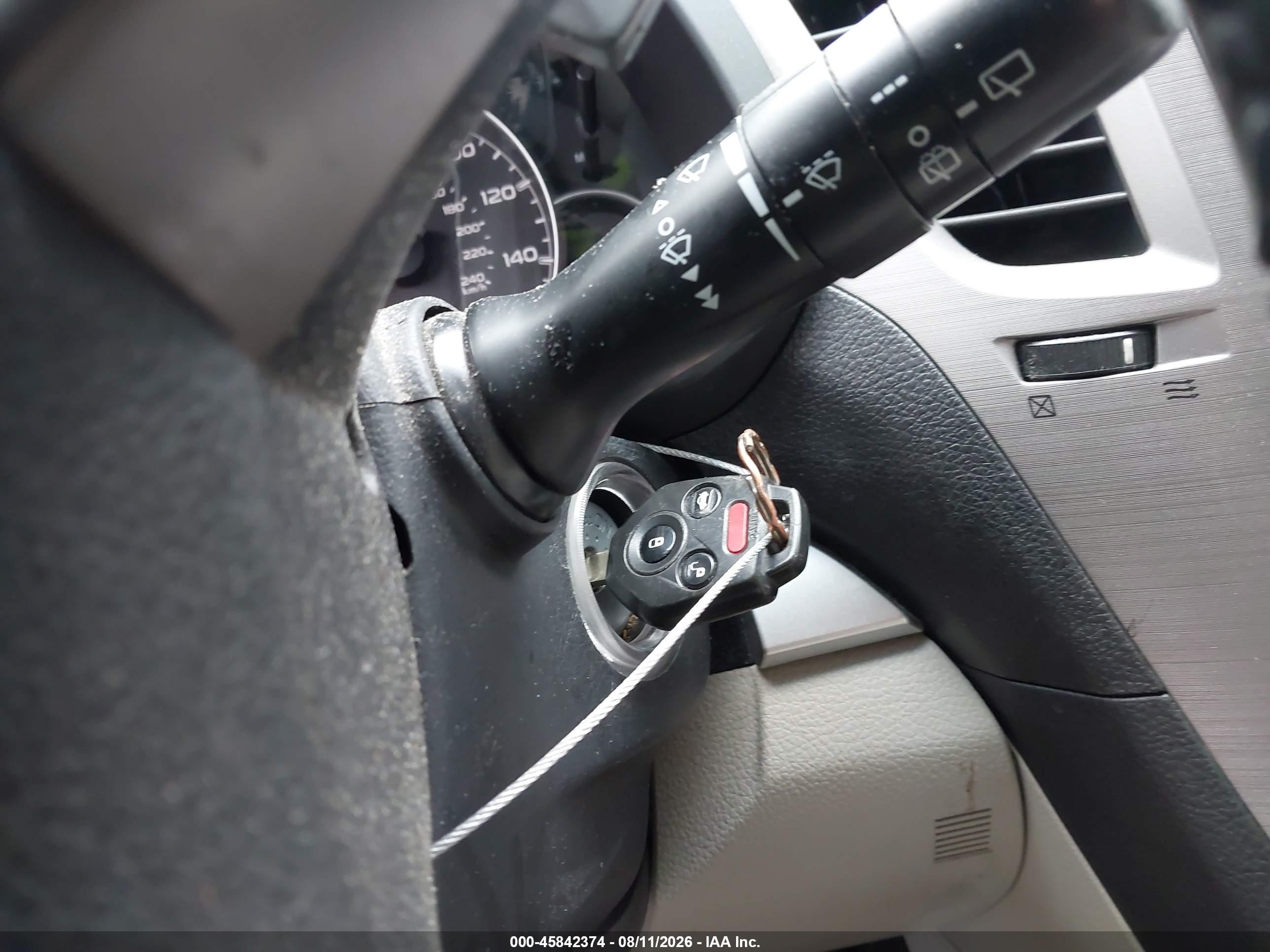 2013 Subaru Outback 2.5i Premium Зеленый vin: 4S4BRBCC7D3211390