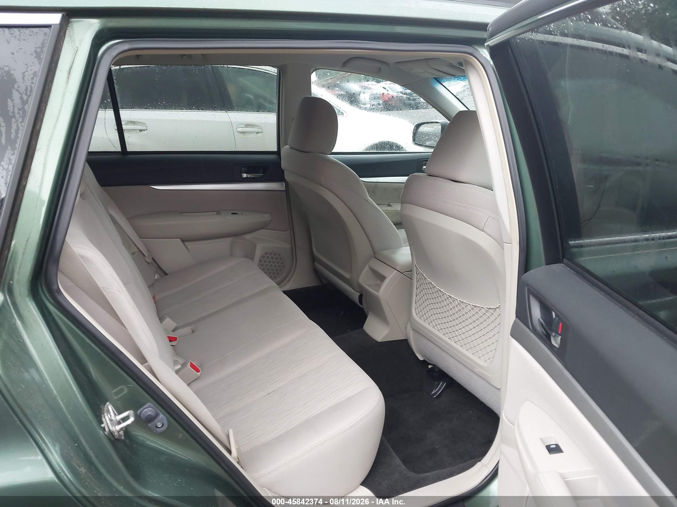 2013 Subaru Outback 2.5i Premium Зеленый vin: 4S4BRBCC7D3211390