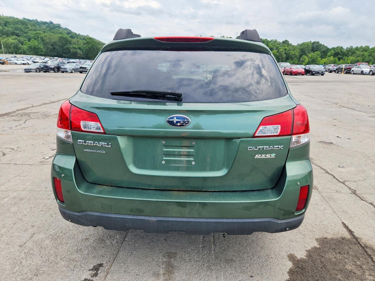 2013 Subaru Outback 2.5i Premium Green vin: 4S4BRBCC7D3266874