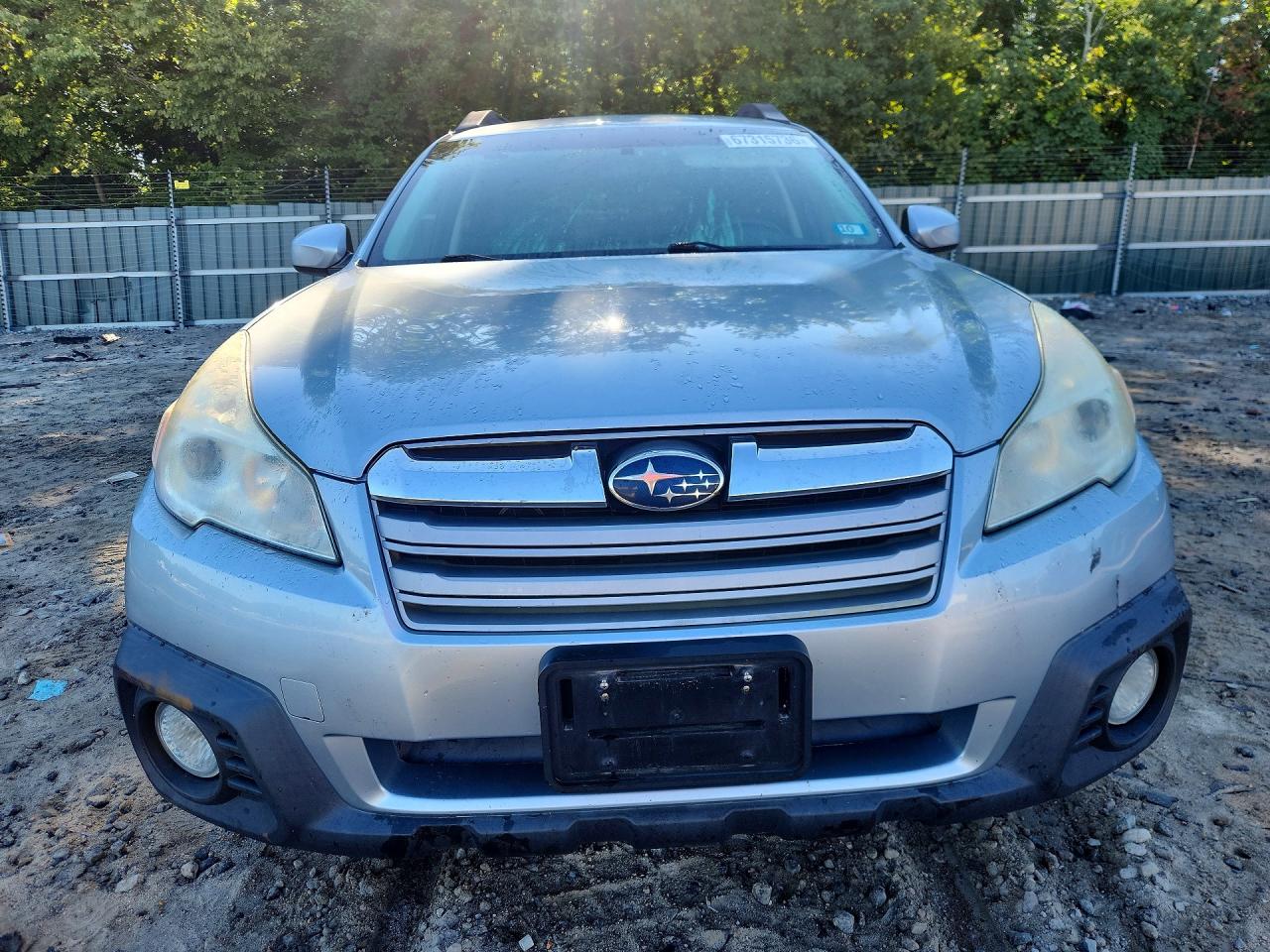 2013 Subaru Outback 2.5i Premium Серебряный vin: 4S4BRBCC7D3285215