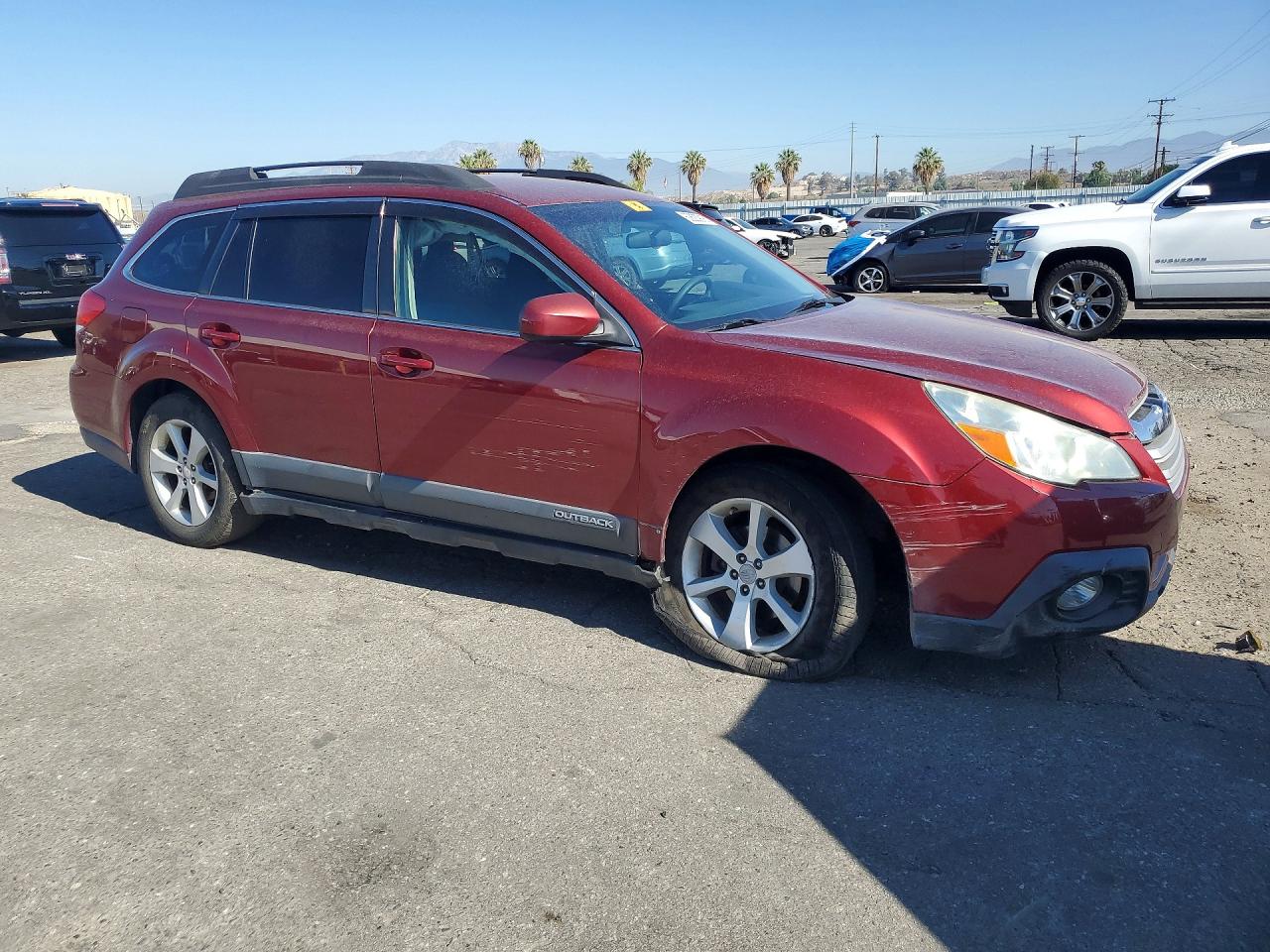 2013 Subaru Outback 2.5i Premium Red vin: 4S4BRBCC7D3310081