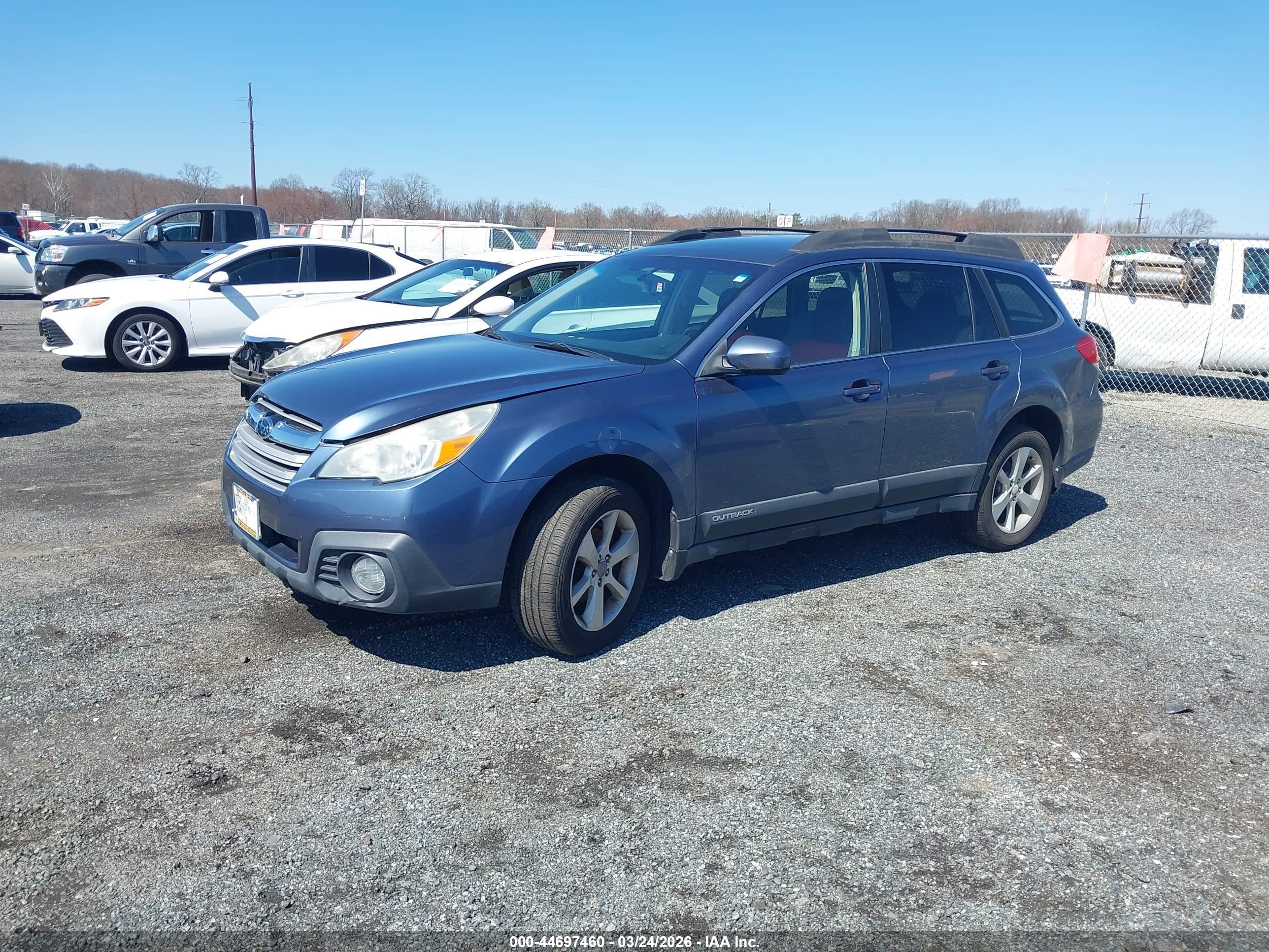 2013 Subaru Outback 2.5i Premium Blue vin: 4S4BRBCC7D3320755