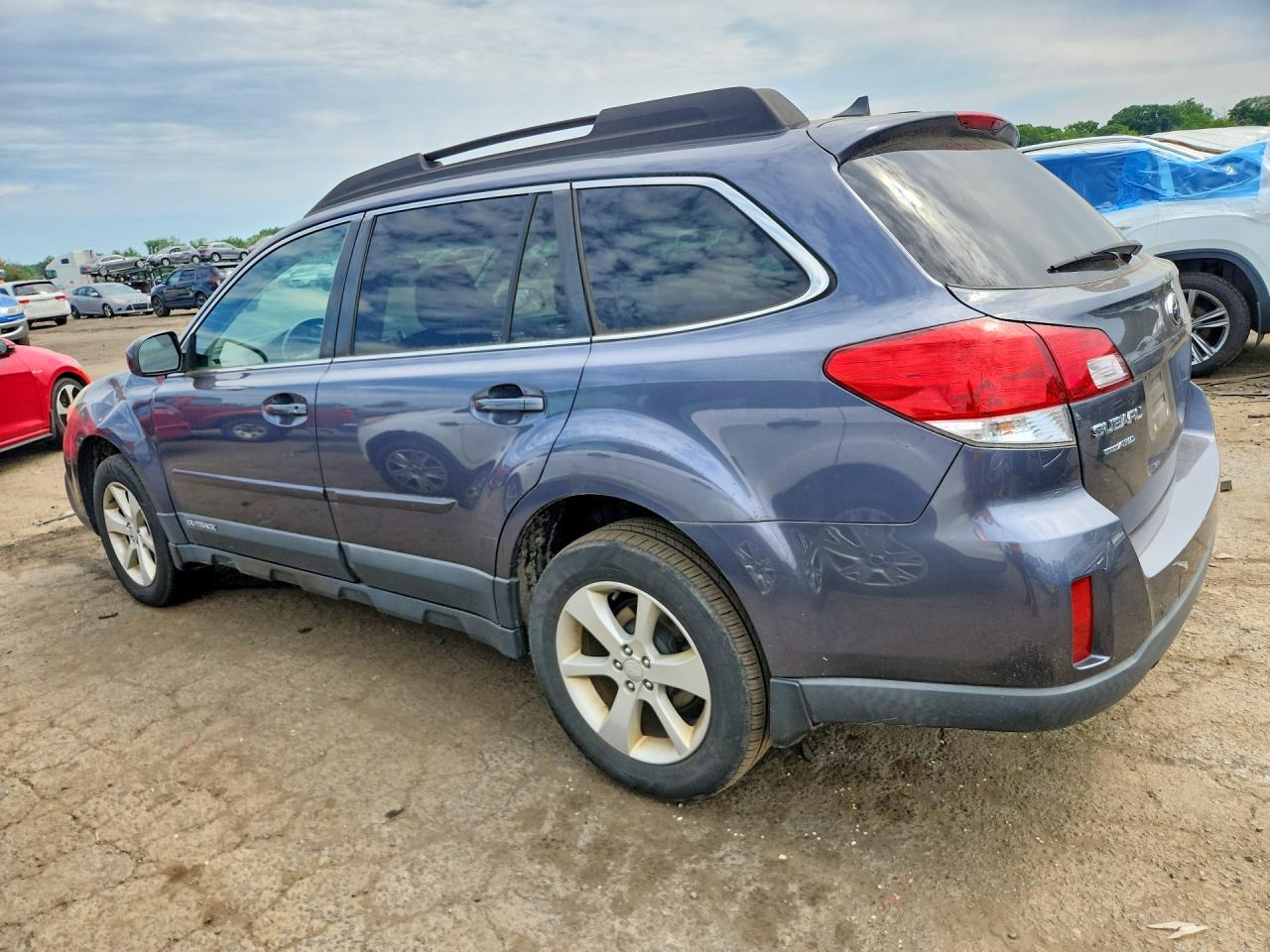 2014 Subaru Outback 2.5i Premium Blue vin: 4S4BRBCC7E3227946
