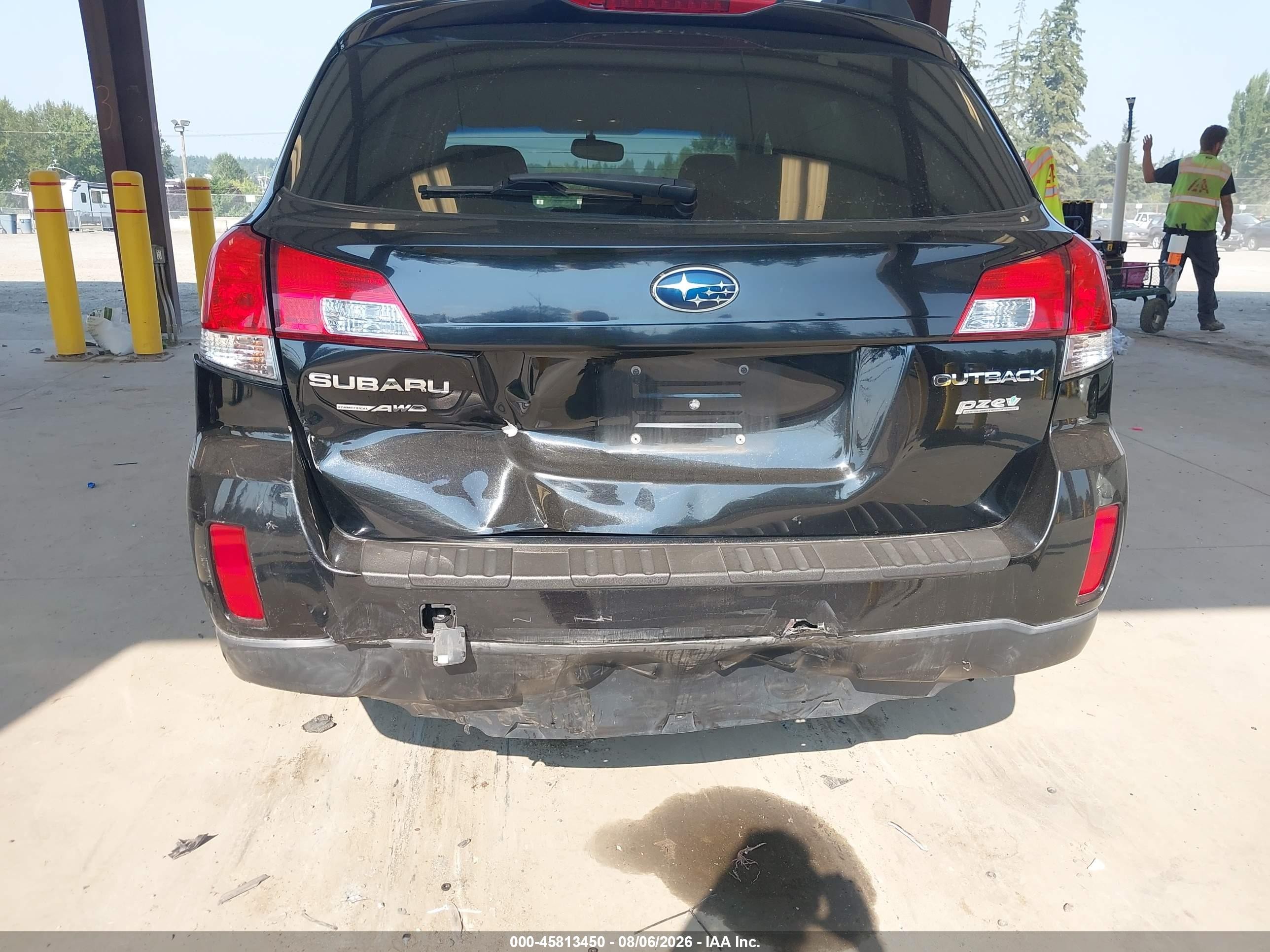 2014 Subaru Outback 2.5i Premium Black vin: 4S4BRBCC7E3259862