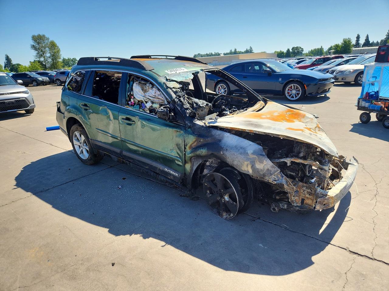 2014 Subaru Outback 2.5i Premium Green vin: 4S4BRBCC7E3295633