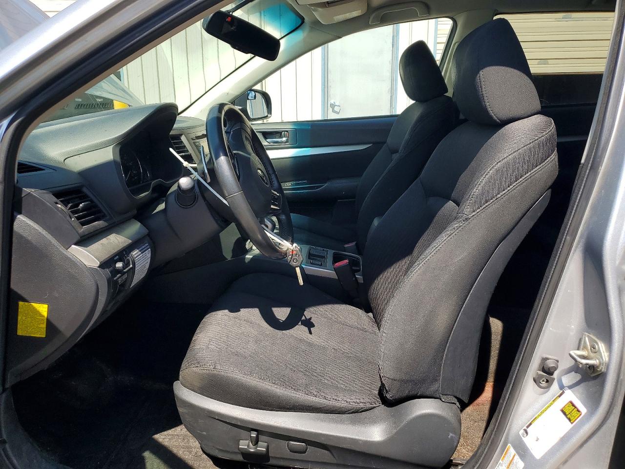 2012 Subaru Outback 2.5i Premium Silver vin: 4S4BRBCC8C3250035