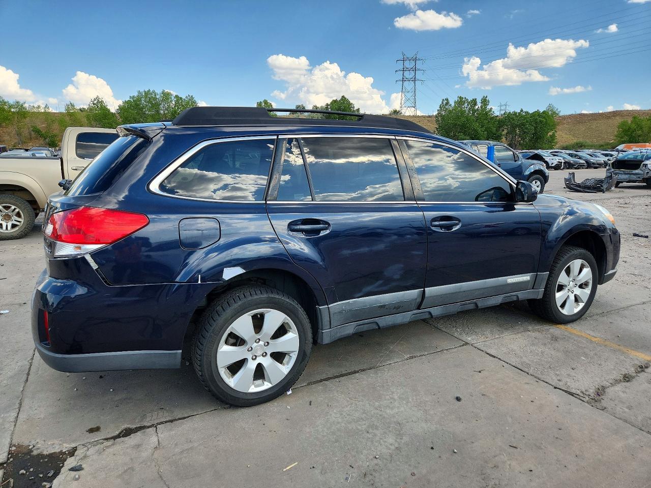 2012 Subaru Outback 2.5i Premium Blue vin: 4S4BRBCC8C3267501