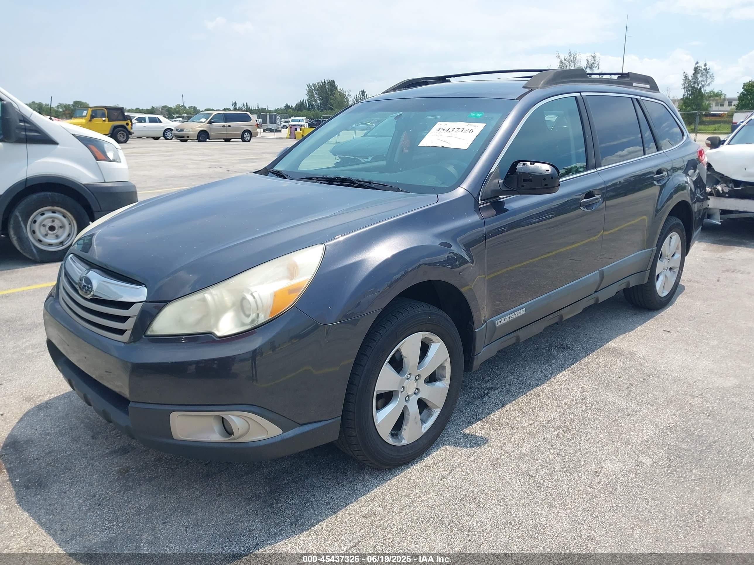 2012 Subaru Outback 2.5i Premium Gray vin: 4S4BRBCC8C3277901